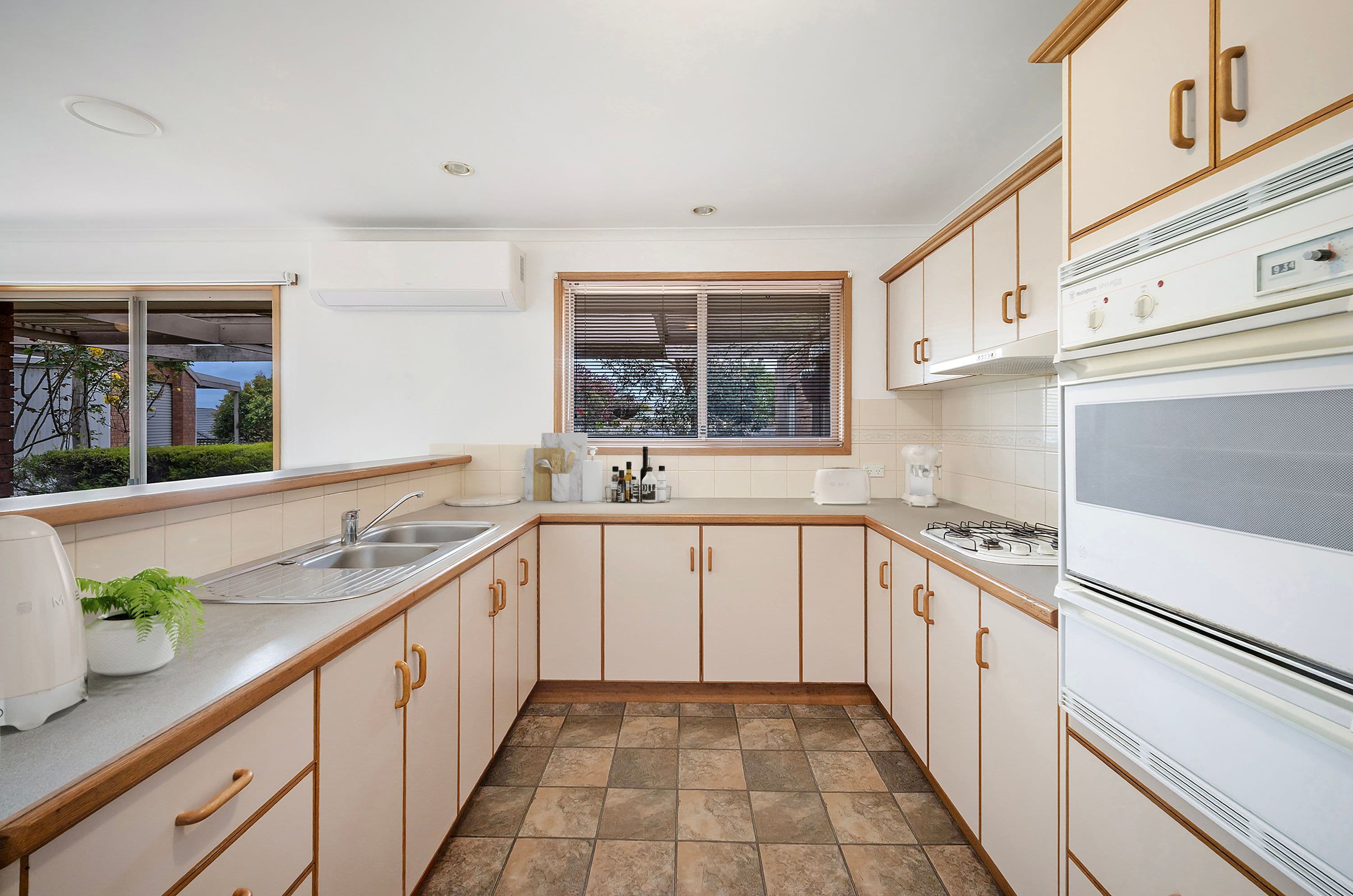 10 Eliza Court, Warrnambool VIC 3280, Warrnambool - Thumbnail 5