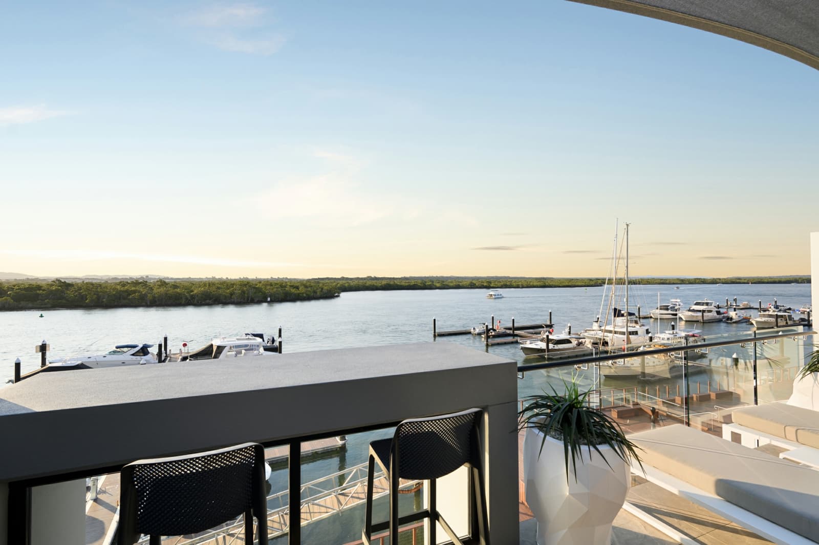 9/2 Marina Promenade,Paradise Point, Paradise Point - Image 1