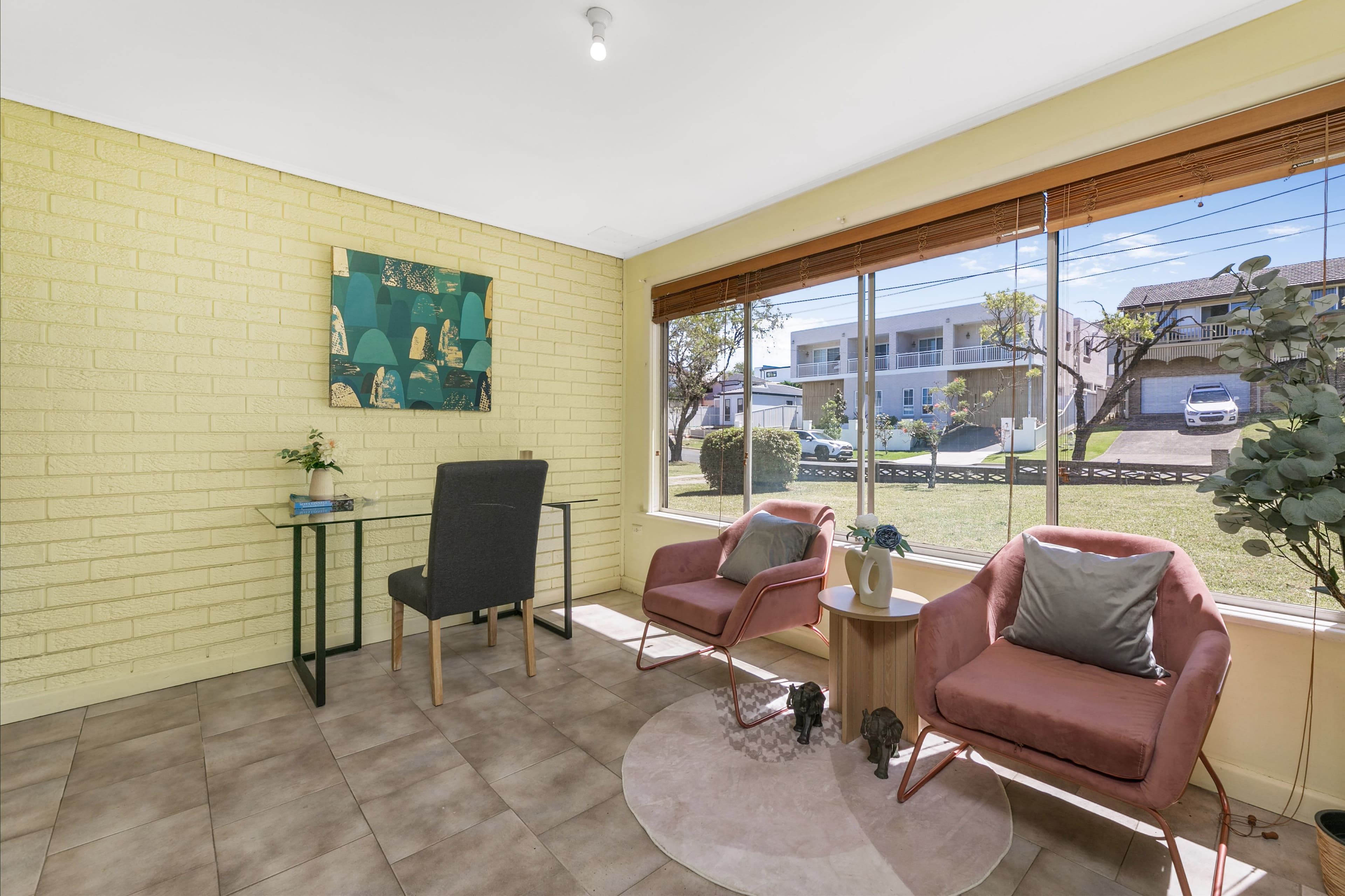 6 Tucabia Avenue, Georges Hall NSW 2198, Georges Hall - Thumbnail 5