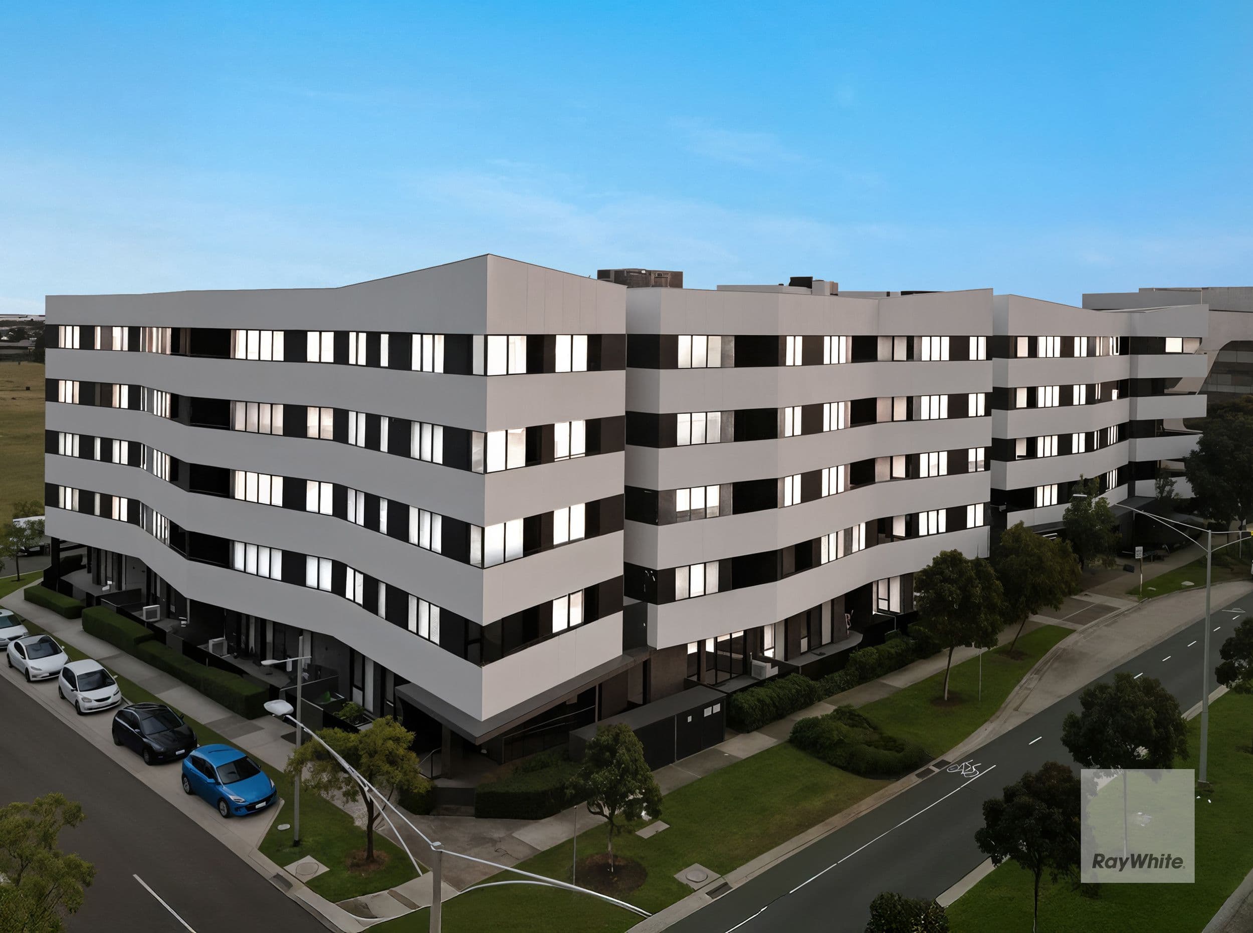 2 Clark Street, Williams Landing VIC 3027, Williams Landing - Thumbnail 3