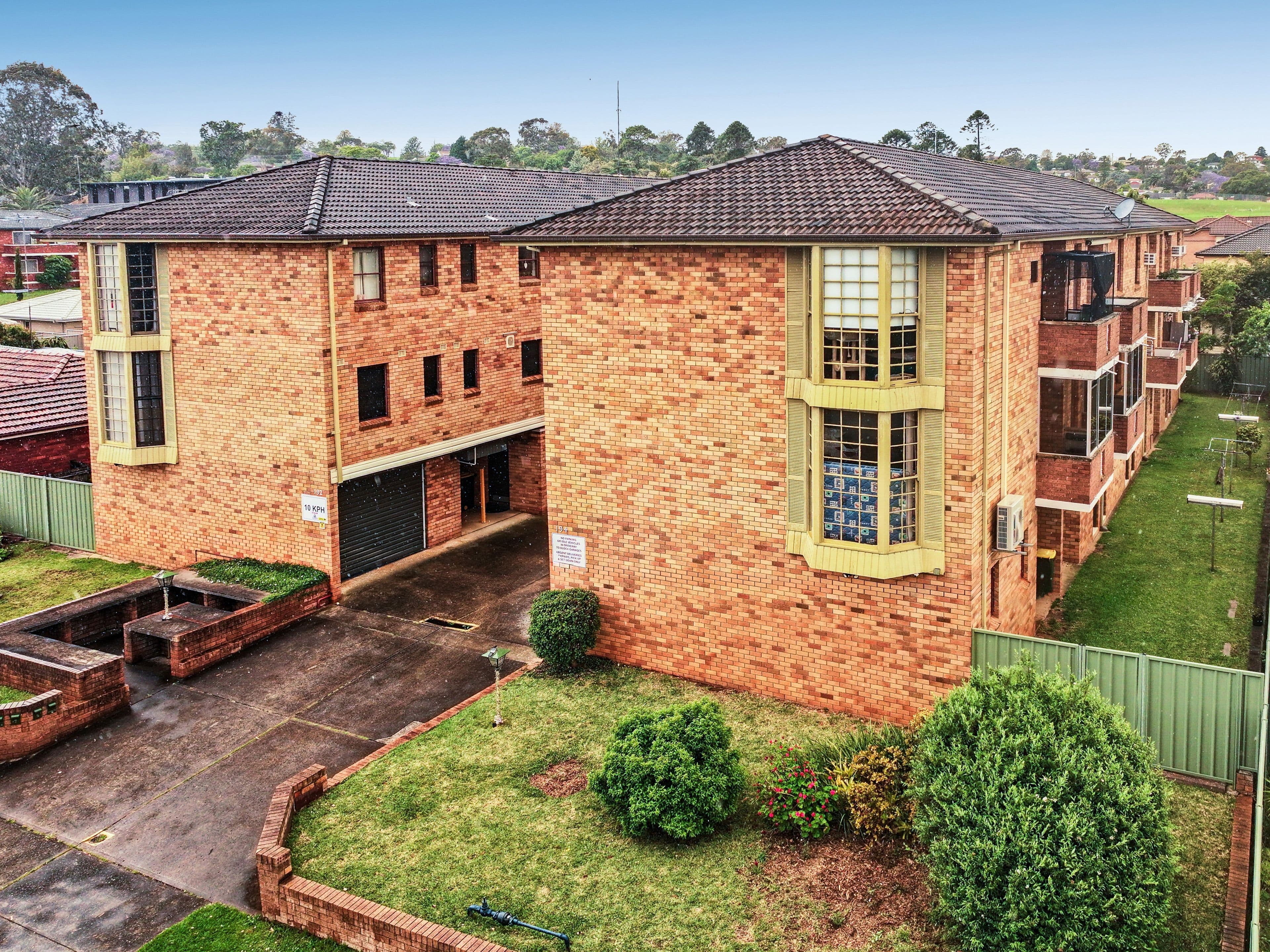 10/192-194 Lindesay Street, Campbelltown NSW 2560, Campbelltown - Image 1
