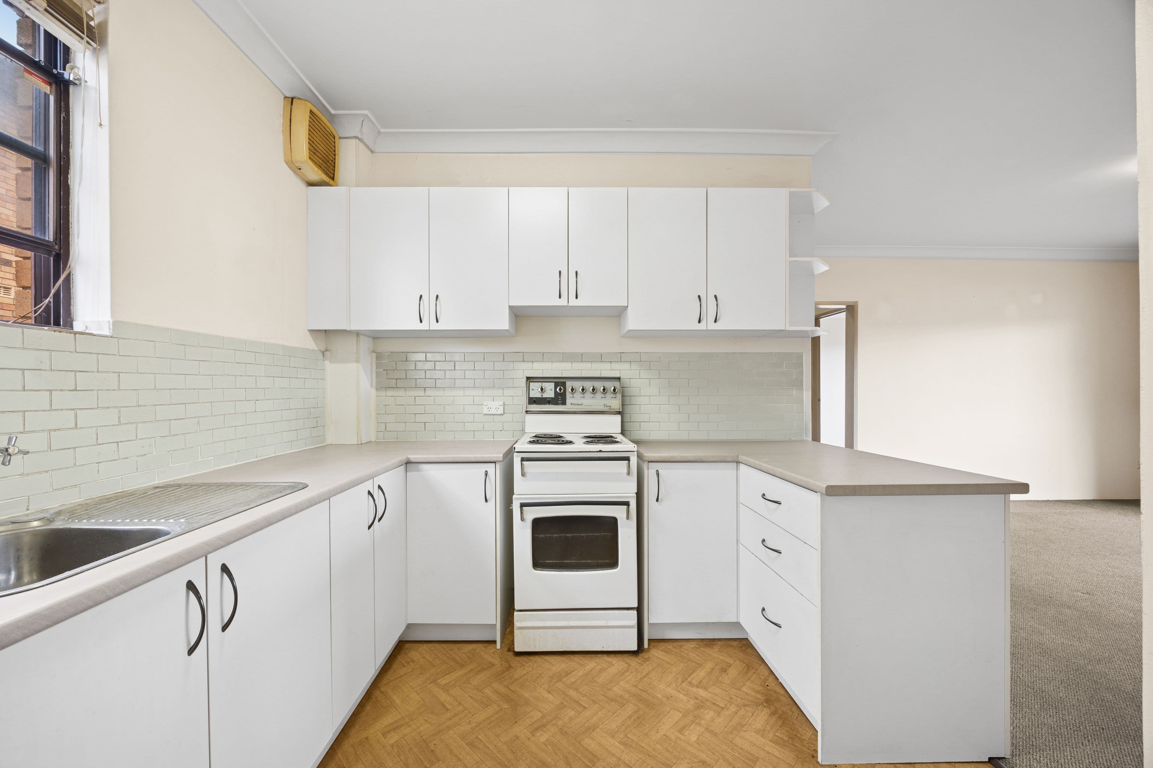 10/192-194 Lindesay Street, Campbelltown NSW 2560, Campbelltown - Thumbnail 2