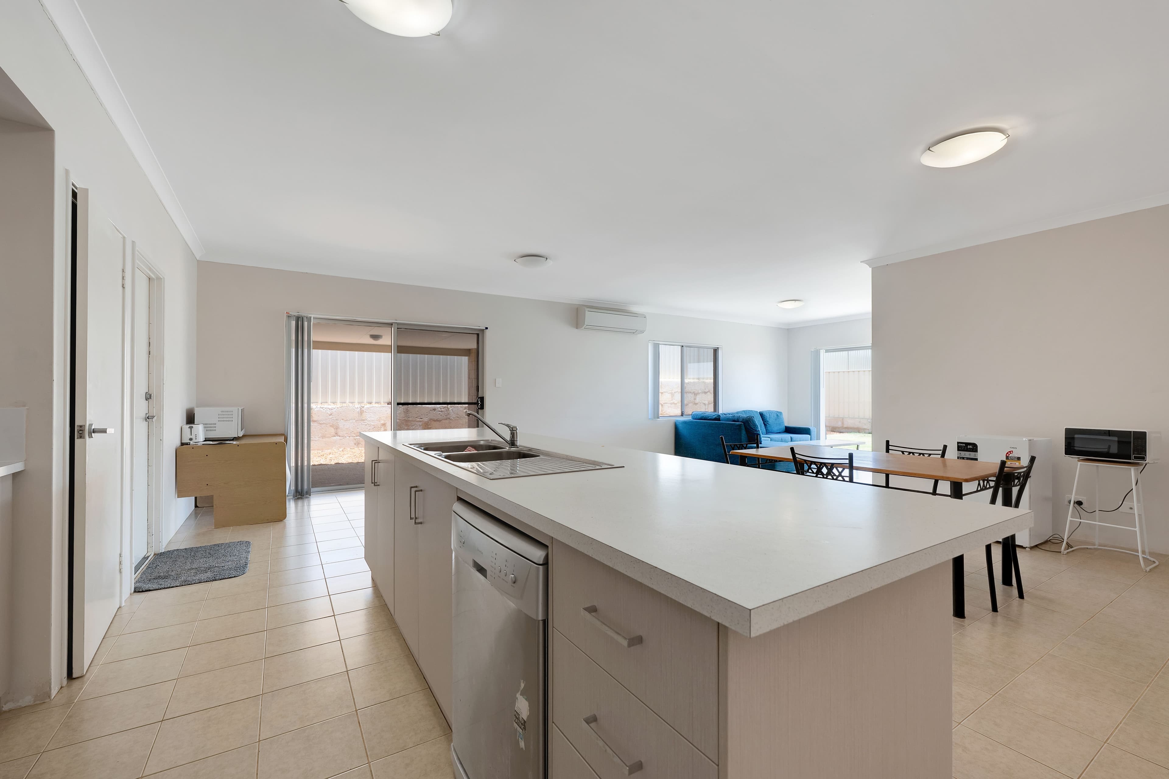 36 Oyster Cove, Sunset Beach WA 6530, Sunset Beach - Thumbnail 2