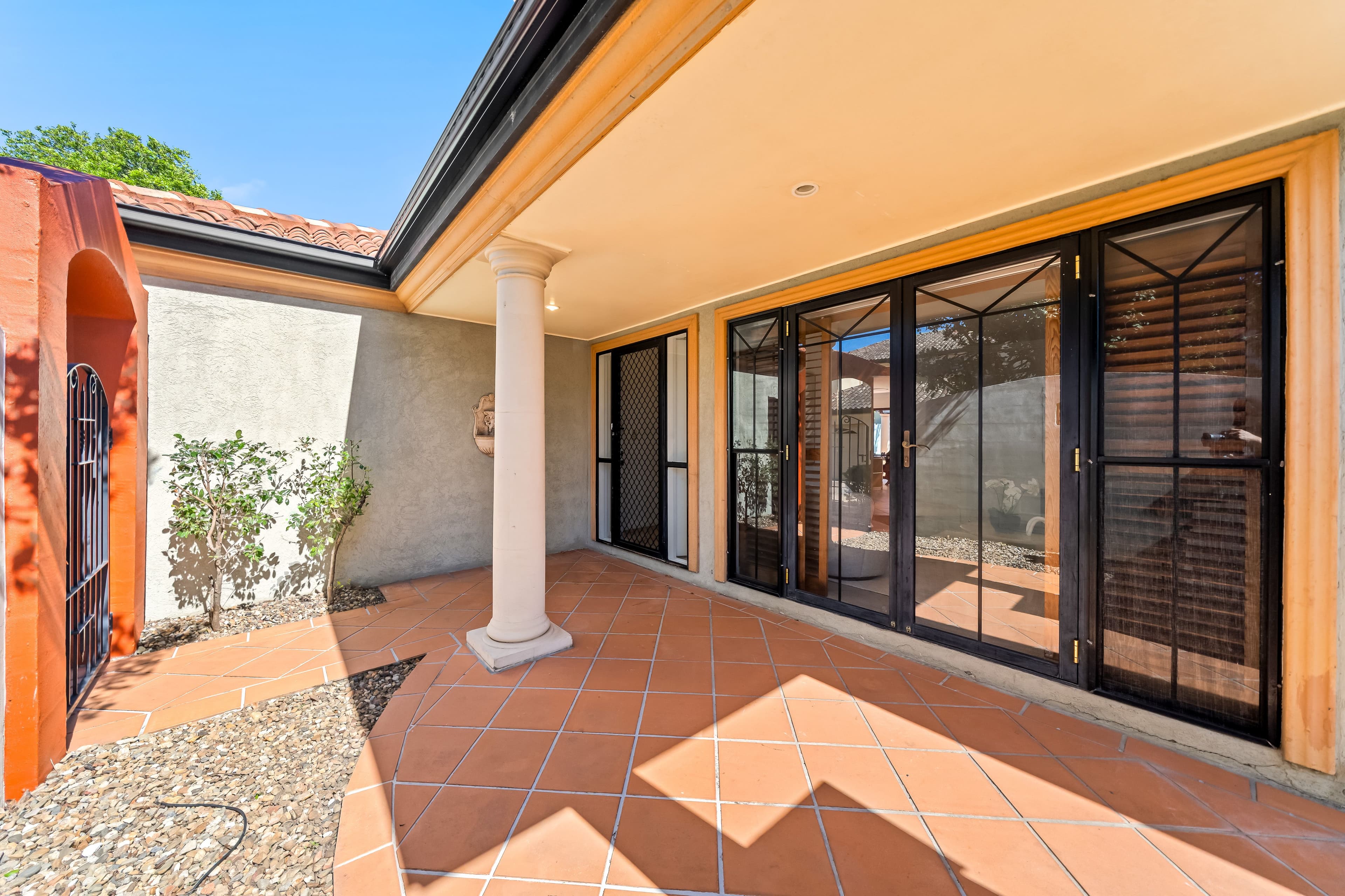 24 Radan Street, Sunnybank Hills QLD 4109, Sunnybank Hills - Thumbnail 3
