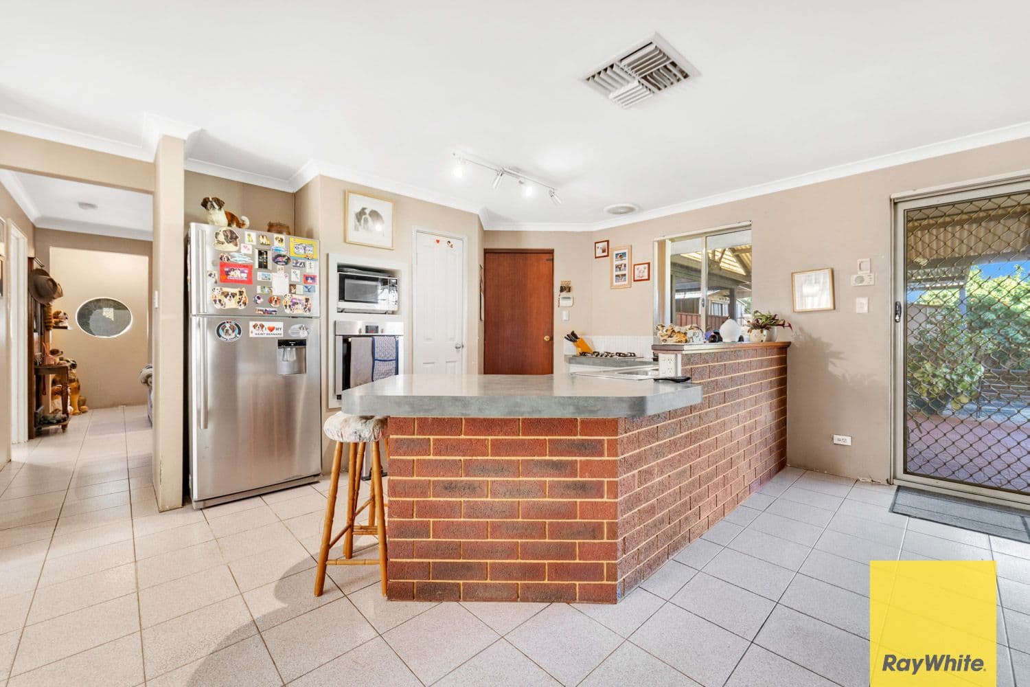 144 Warton Road, Huntingdale - Thumbnail 2