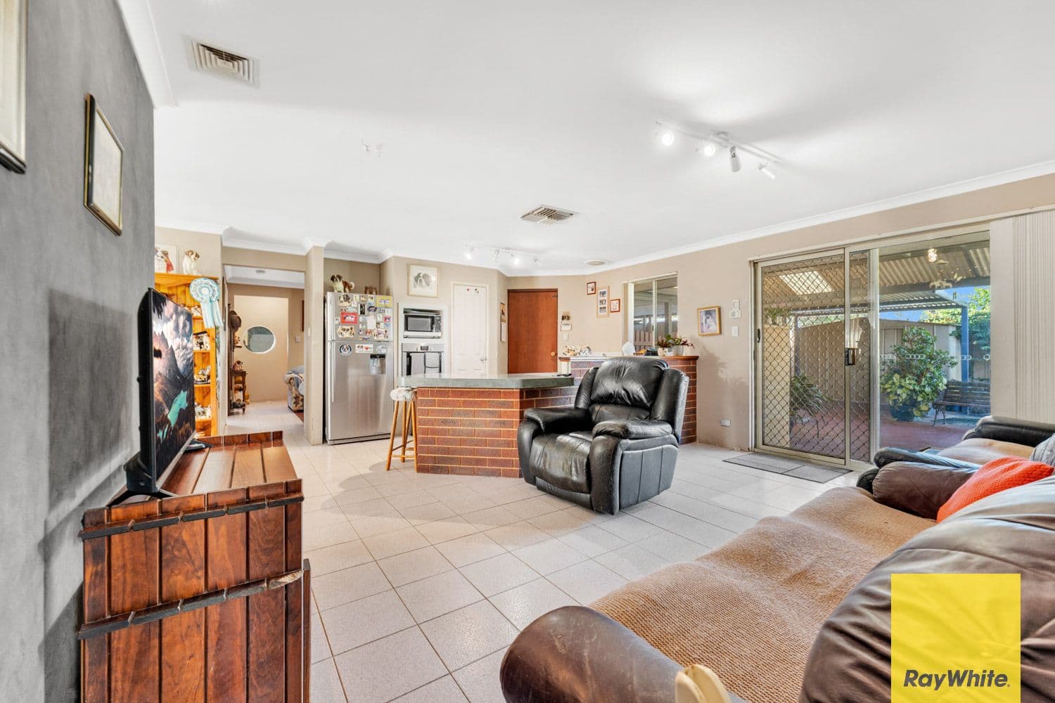 144 Warton Road, Huntingdale - Thumbnail 5