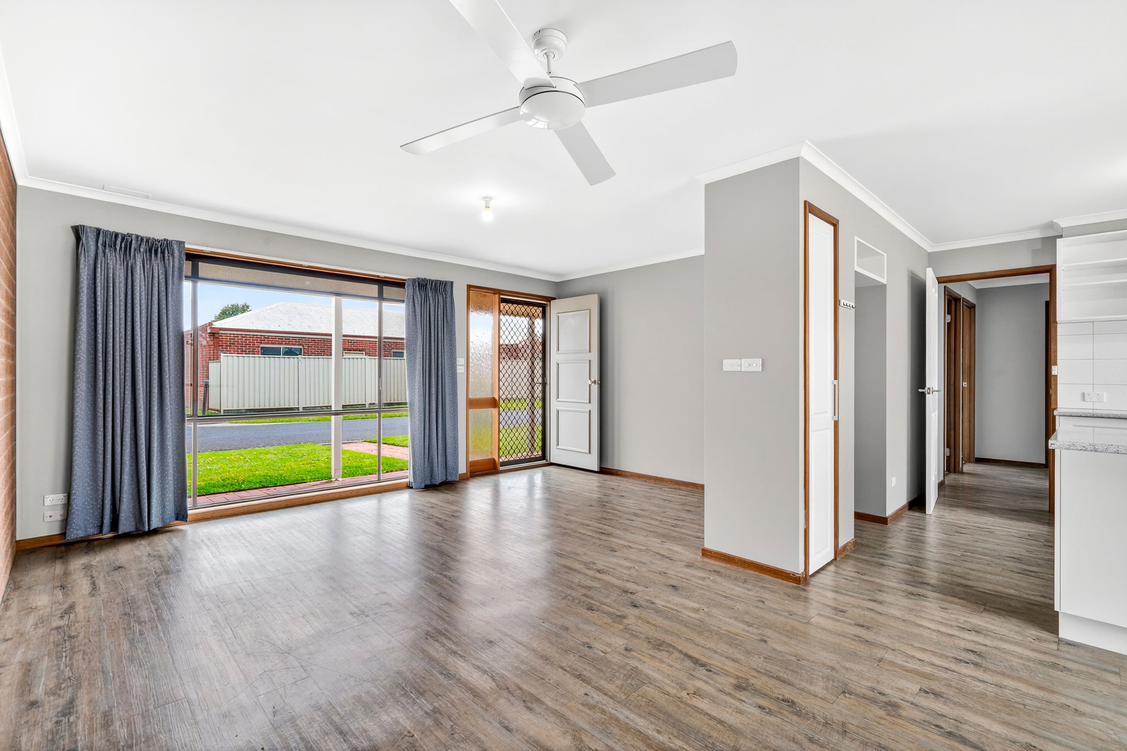 28 Hewitt Street, Colac VIC 3250, Colac - Thumbnail 4