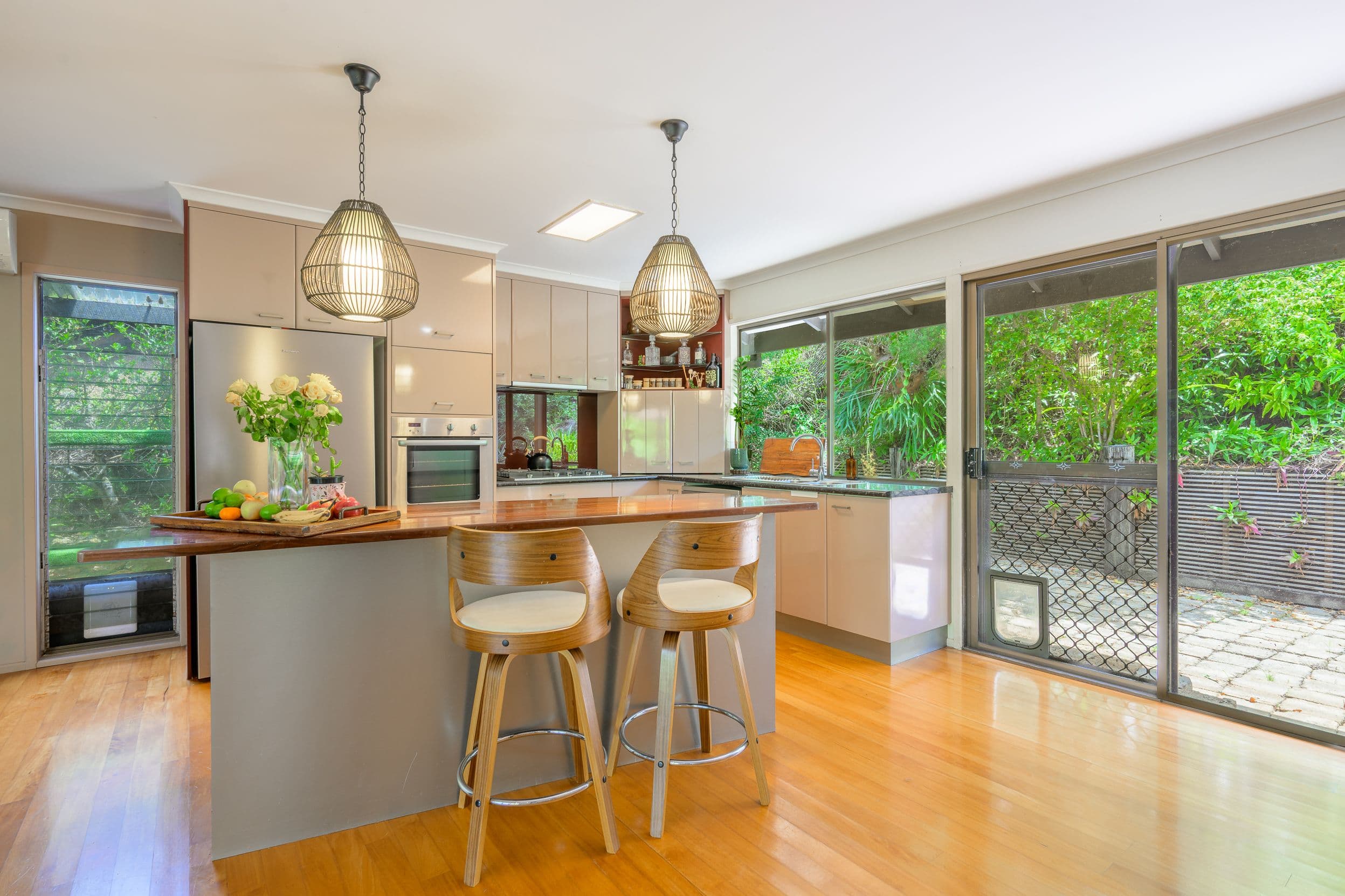 4 Biarri Street, Glen Eden QLD 4680, Glen Eden - Thumbnail 3