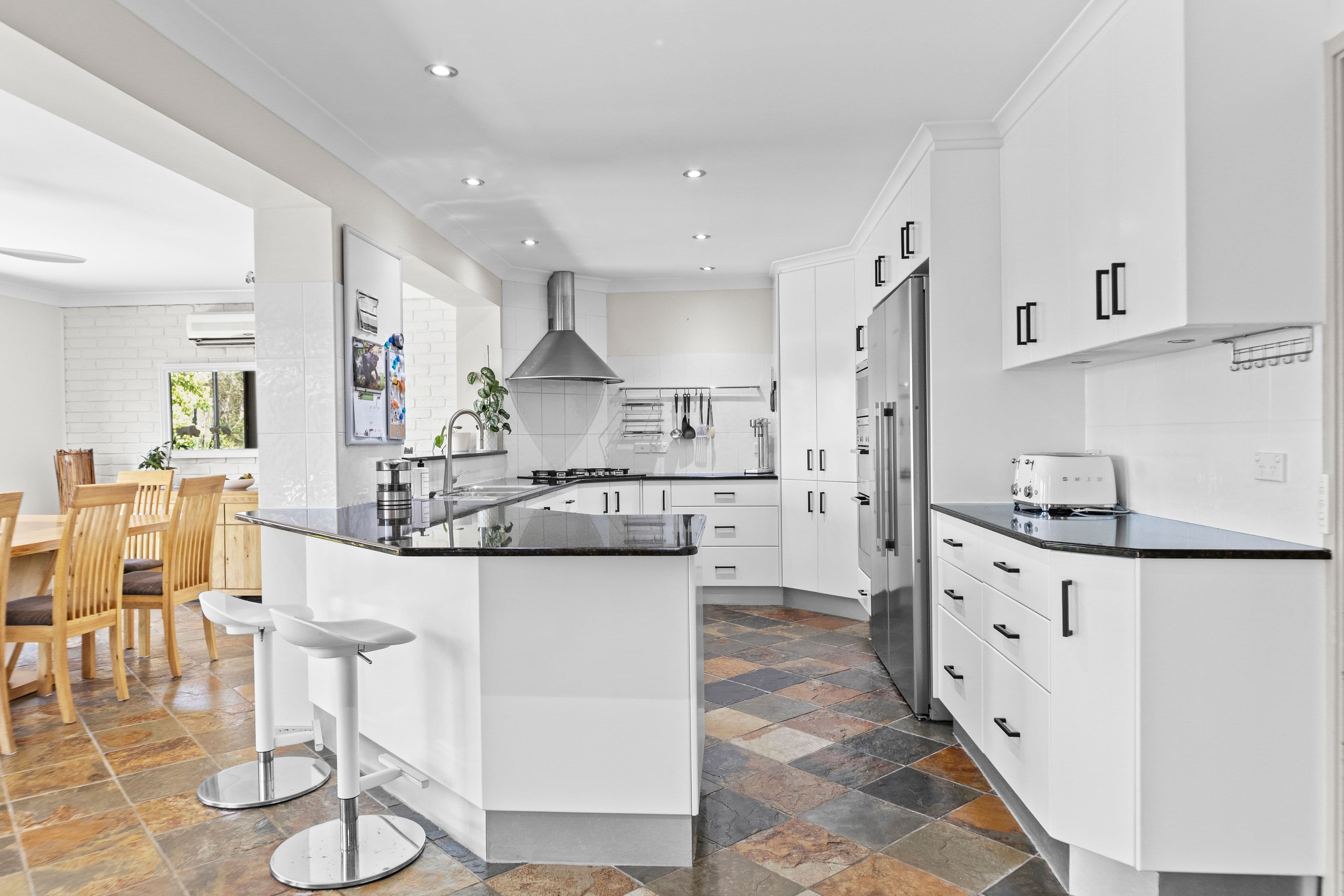 24 Morris Avenue, Thornleigh NSW 2120, Thornleigh - Thumbnail 5