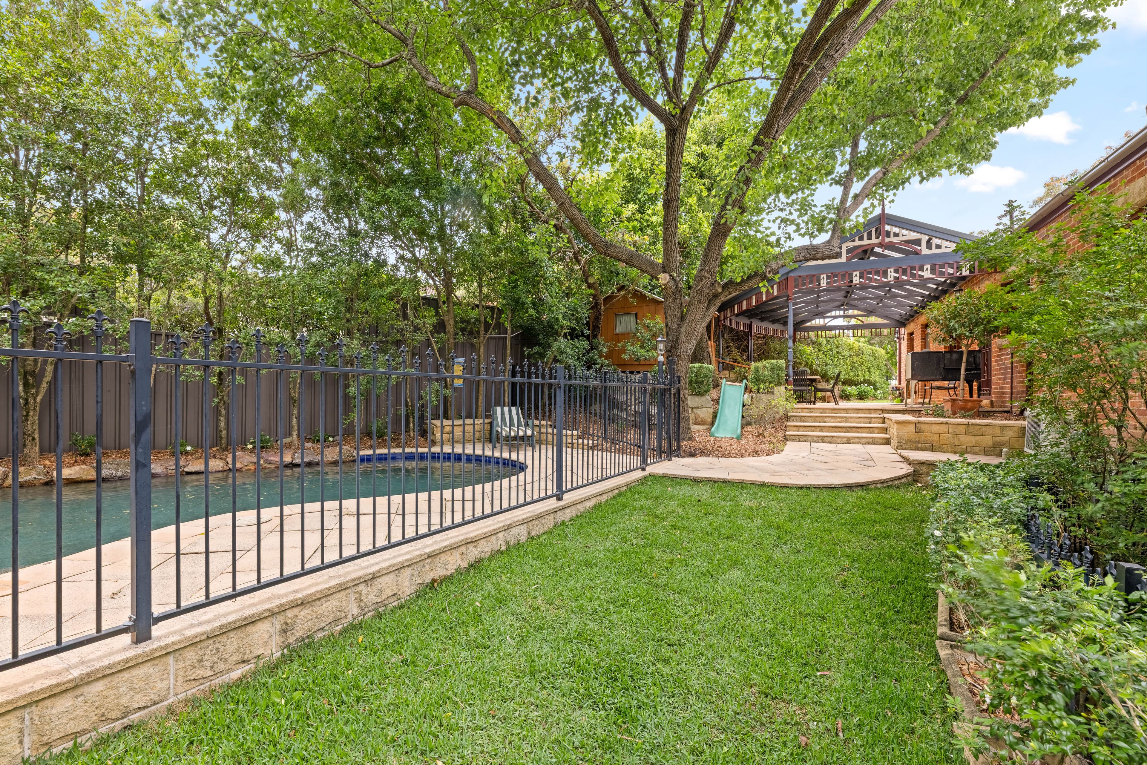 2 Dillon Close, Barden Ridge NSW 2234, Barden Ridge - Thumbnail 3