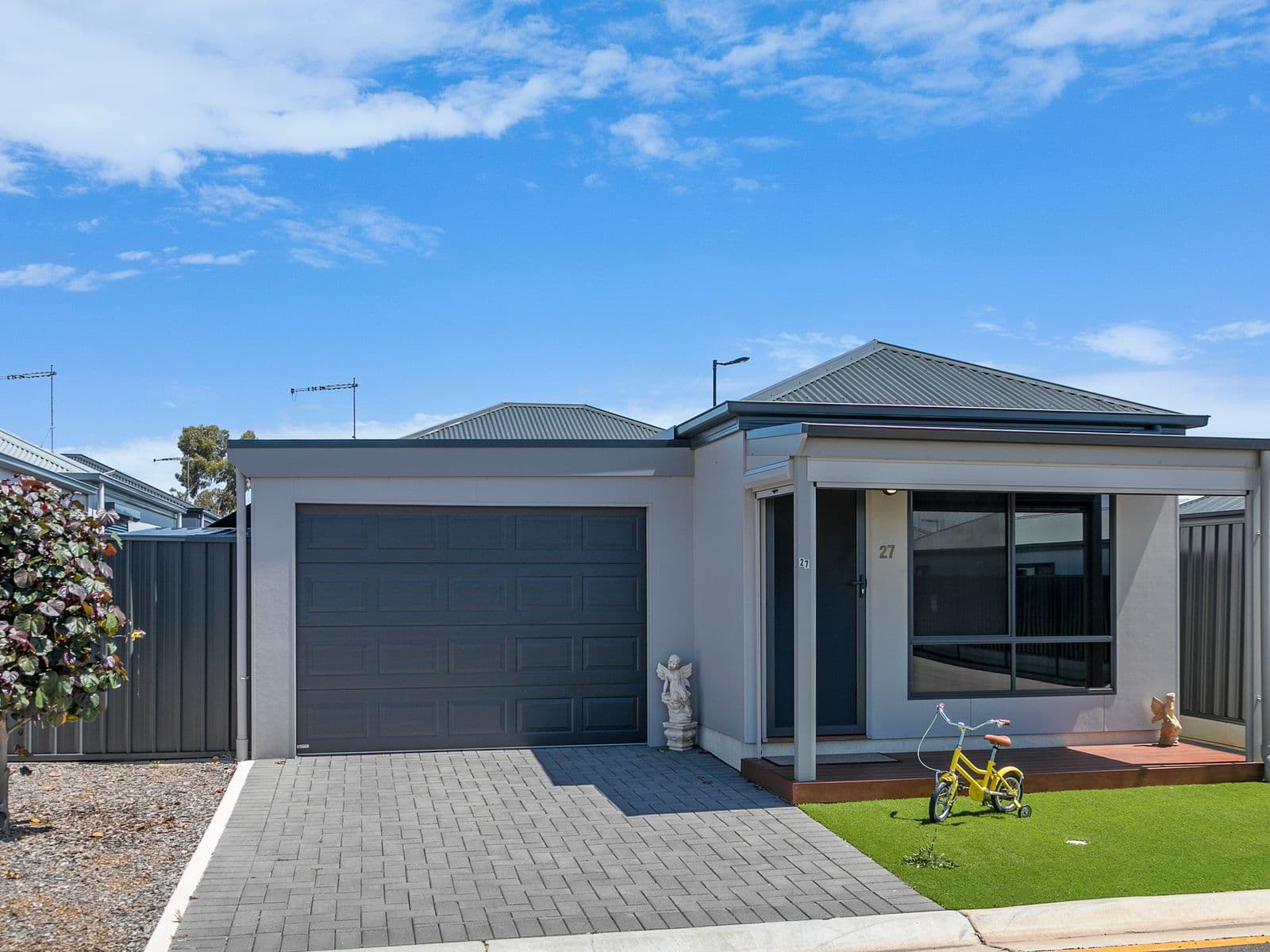 60A Strathaird Boulevard, Smithfield - Image 1