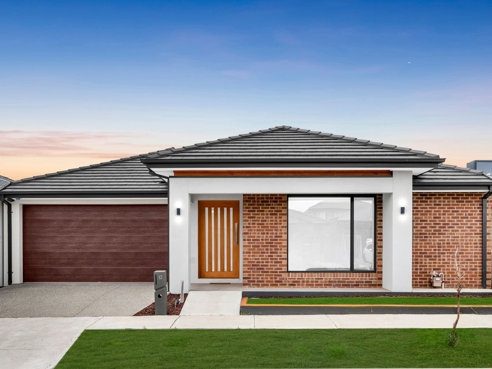 12 Scotty Road, Deanside - Image 1