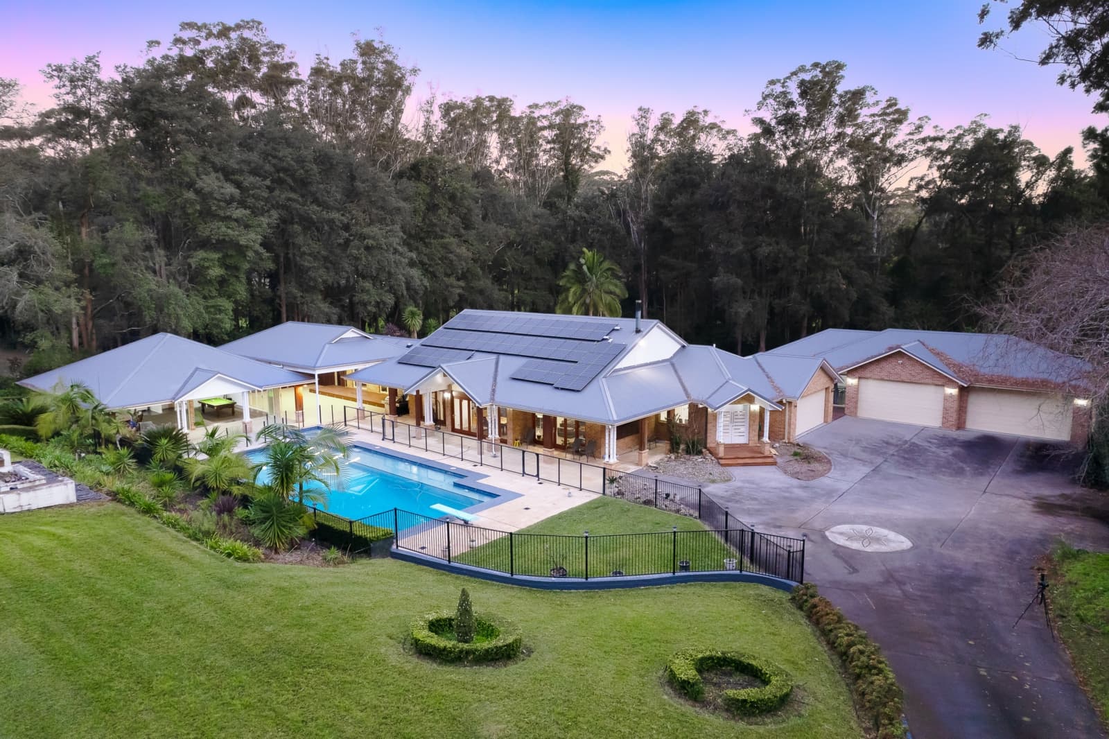 406 The Entrance Road, Erina Heights - Thumbnail 2