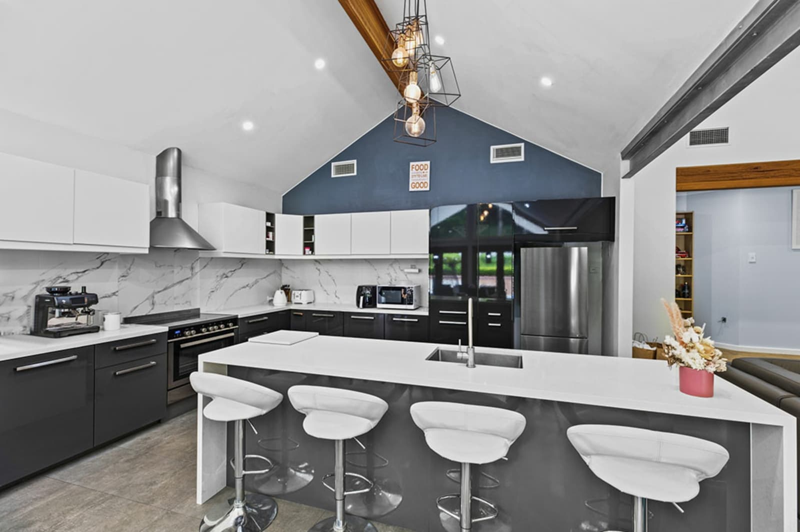 406 The Entrance Road, Erina Heights - Thumbnail 7