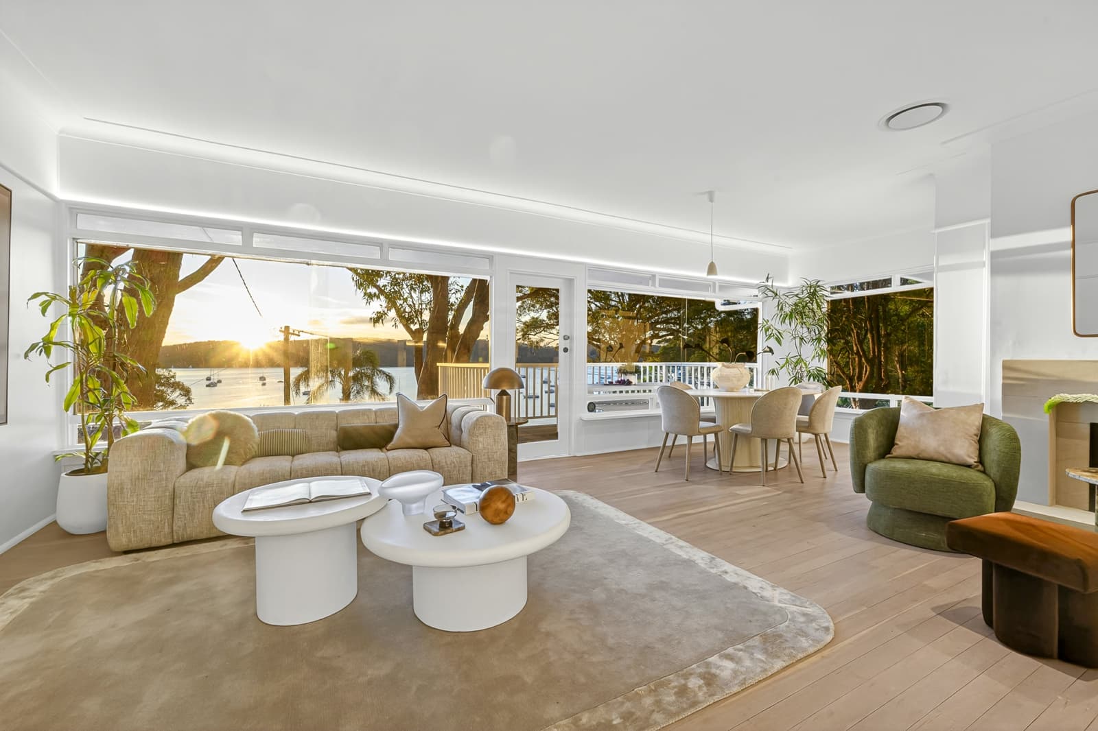 917 Barrenjoey Road, Palm Beach - Image 1