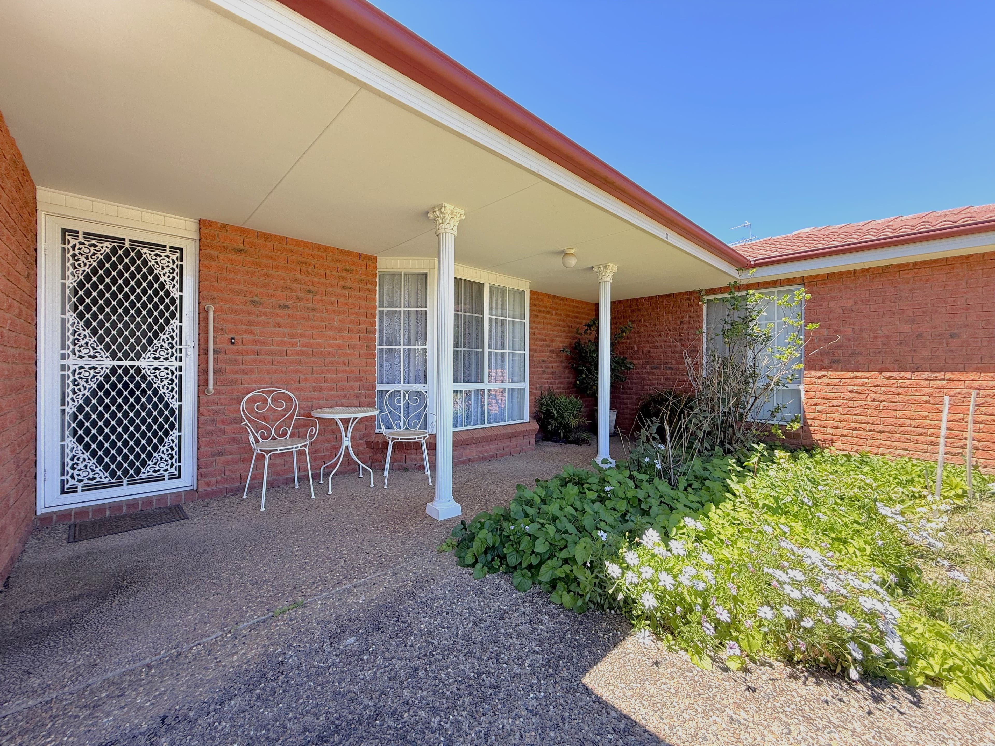 21 Trafalgar Street, Young NSW 2594, Young - Thumbnail 2
