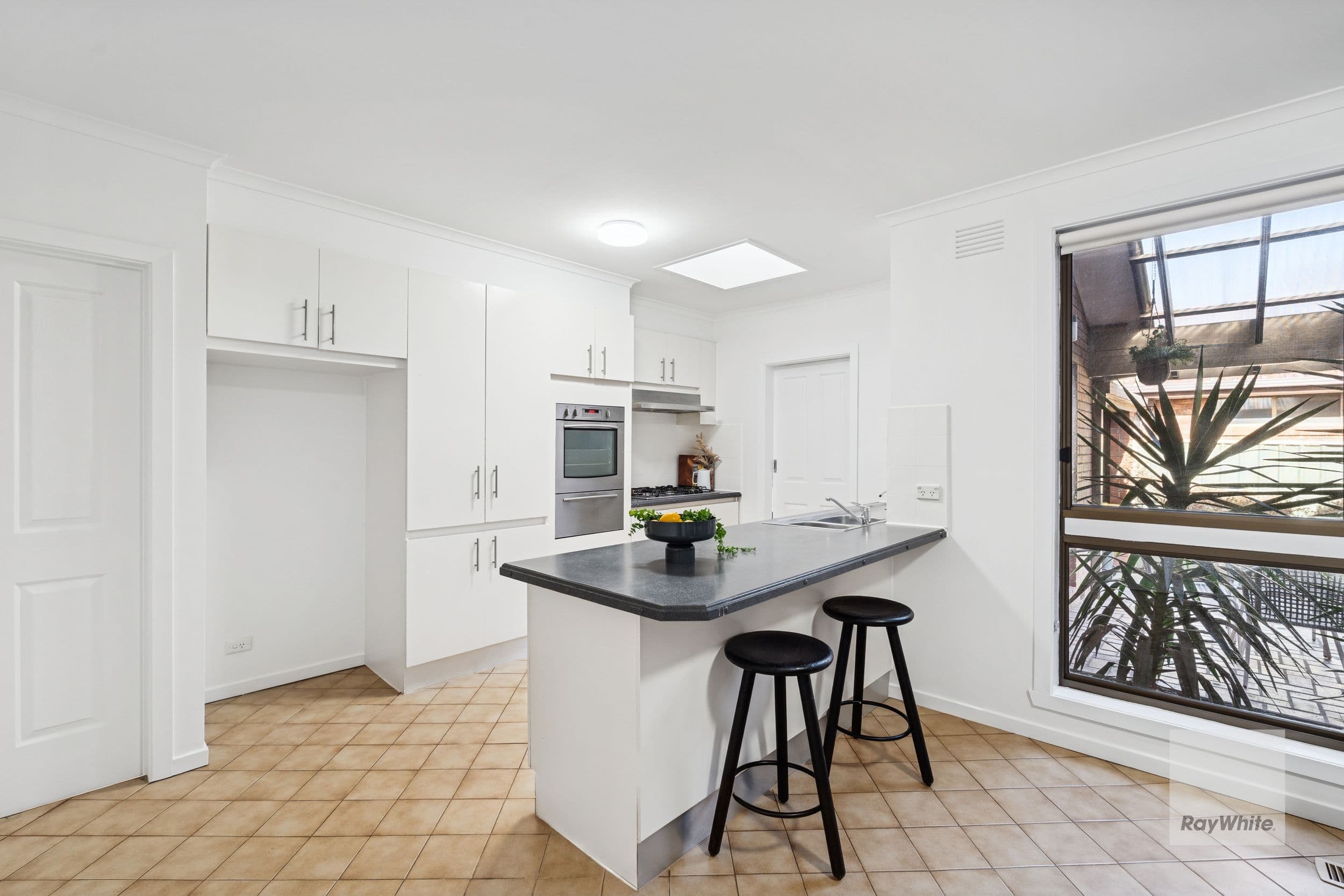 57 Apollo Road, Taylors Lakes VIC 3038, Taylors Lakes - Thumbnail 5