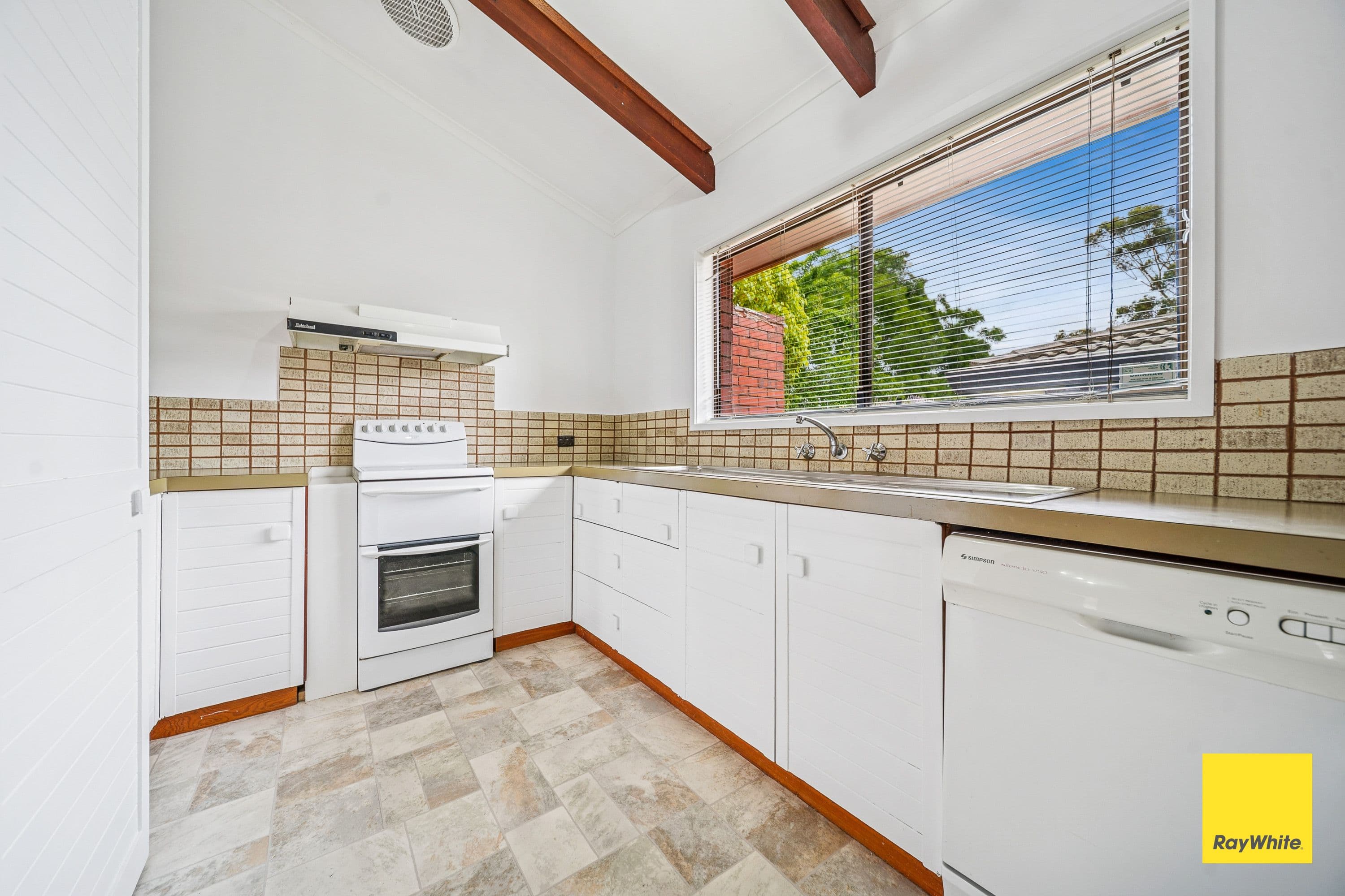 201 St Aidans Road, Kennington VIC 3550, Kennington - Thumbnail 5