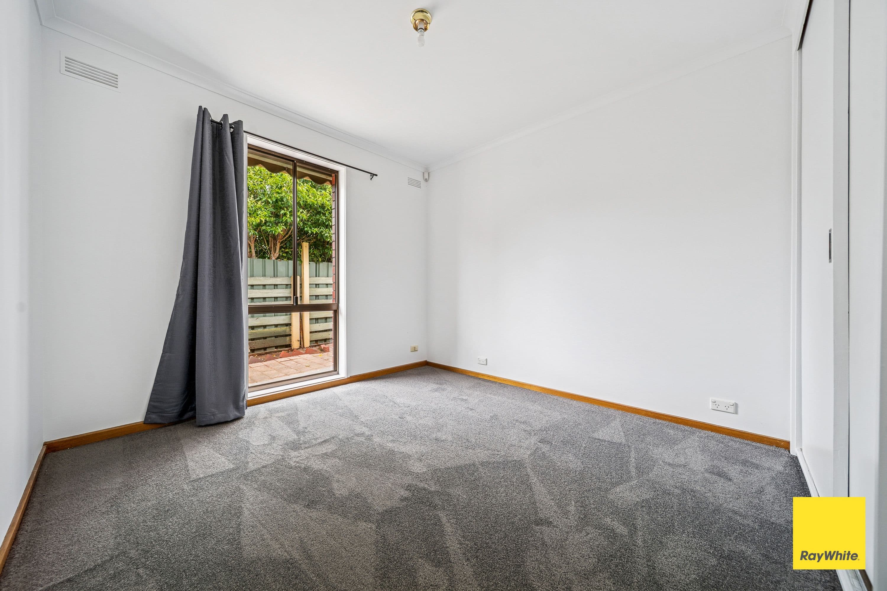 201 St Aidans Road, Kennington VIC 3550, Kennington - Thumbnail 7