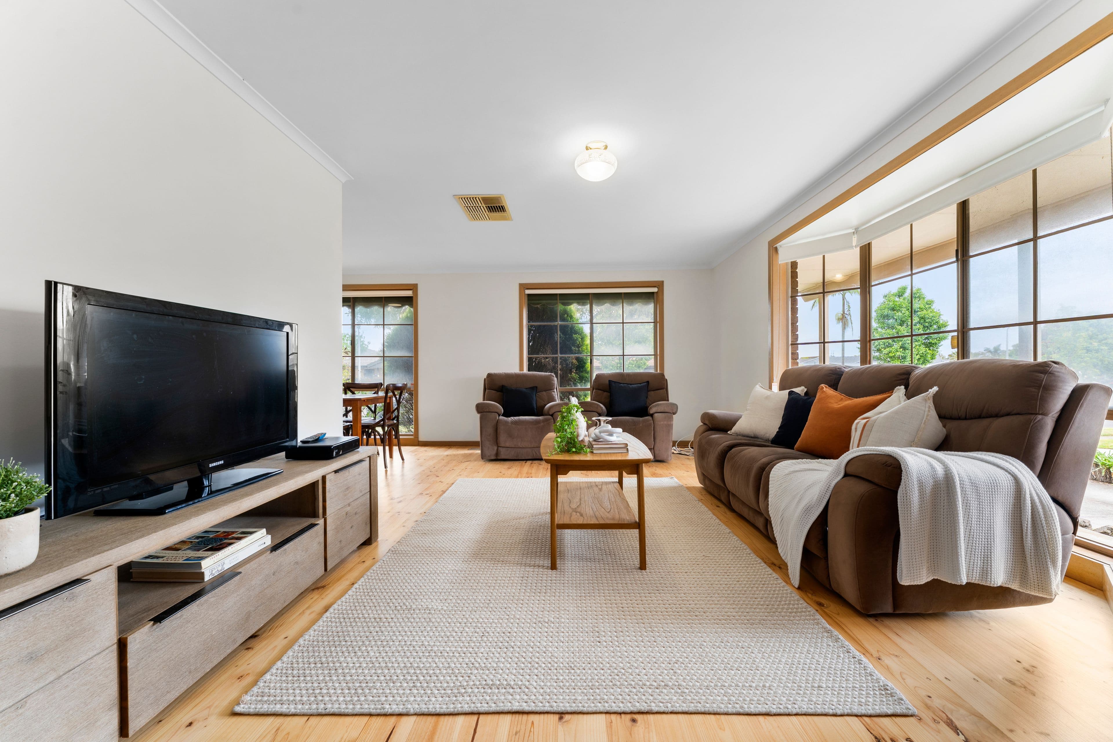 17 Armistan Crescent, Chelsea Heights VIC 3196, Chelsea Heights - Thumbnail 3