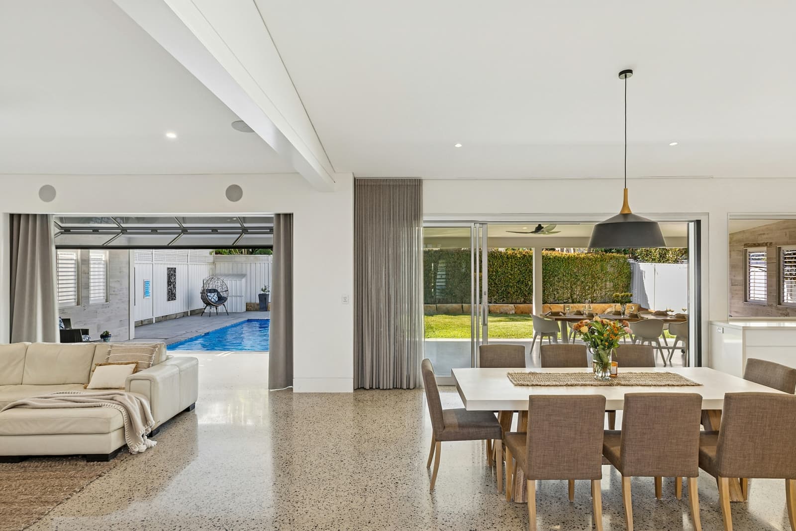 10 Binburra Avenue,Toowoon Bay, Toowoon Bay - Thumbnail 3