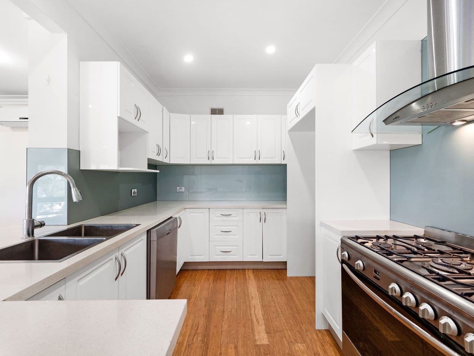 4 Varndell Place, Dundas Valley - Thumbnail 5