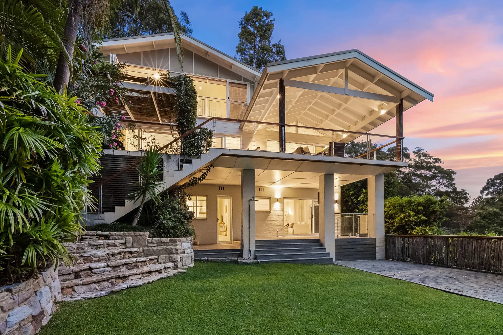22 Wandeen Road, Clareville - Thumbnail 3
