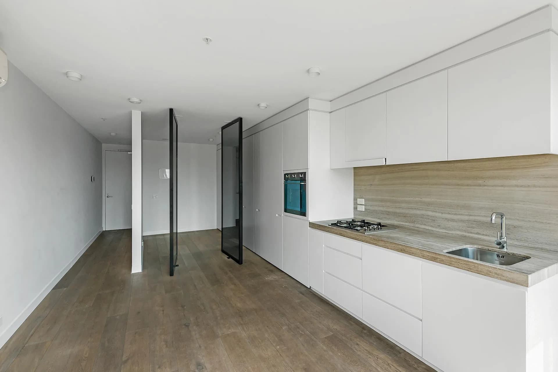 205/173-177 Barkly Street, St Kilda - Thumbnail 2