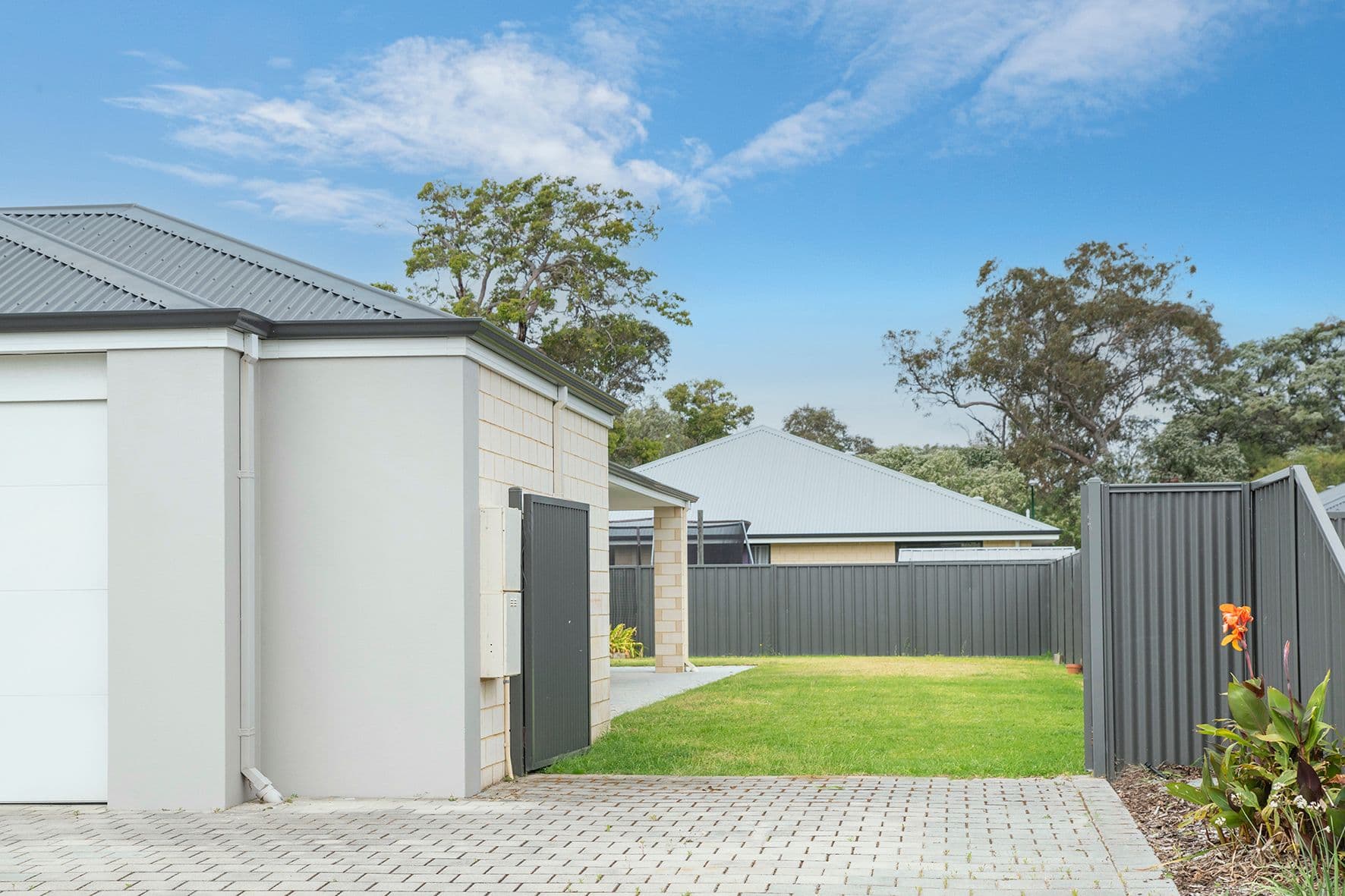 10 Dalemoor Way, West Busselton WA 6280, West Busselton - Thumbnail 2