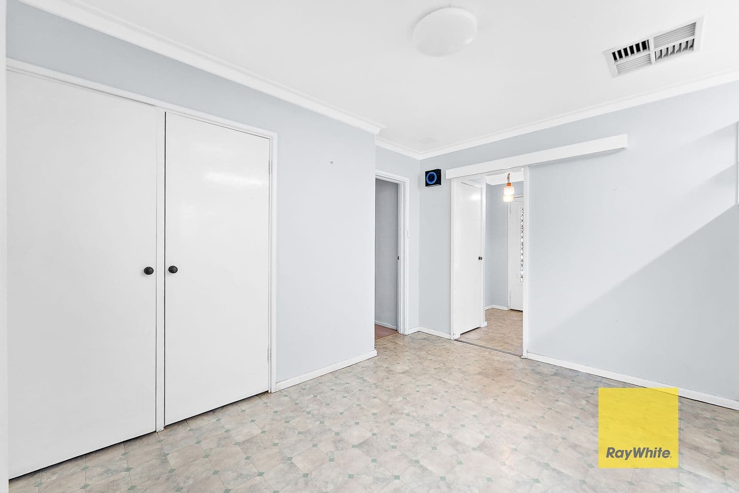 6 Charlton Place, Thornlie WA 6108, Thornlie - Thumbnail 5