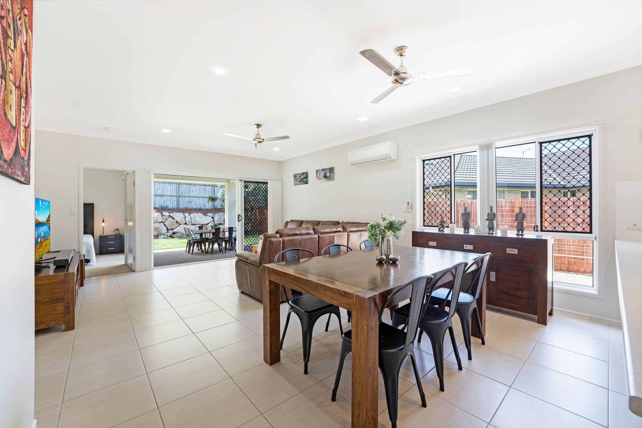16 Mackintosh Drive, North Lakes QLD 4509, North Lakes - Thumbnail 6