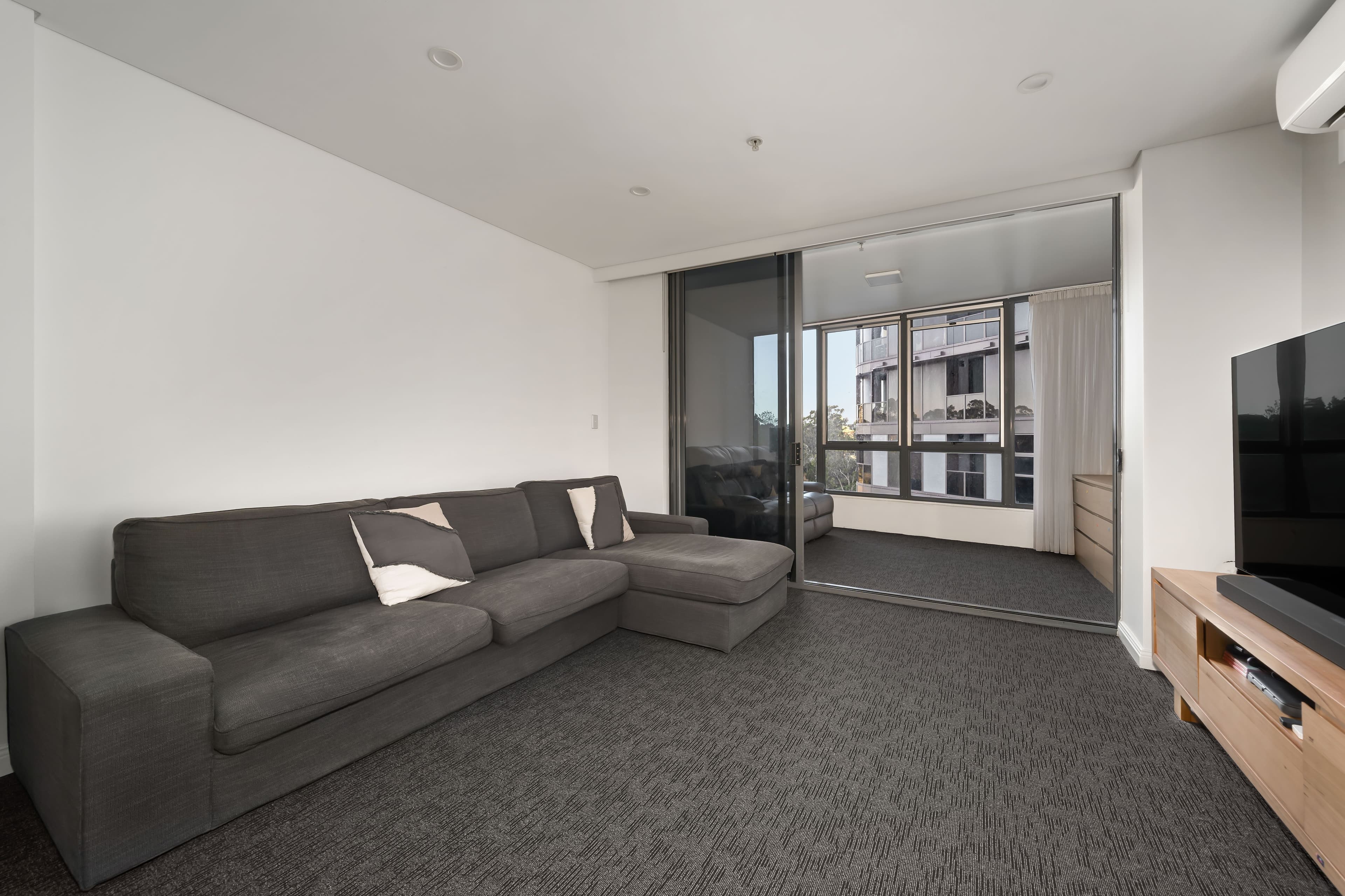 30 Charles Street, Parramatta NSW 2150, Parramatta - Thumbnail 2