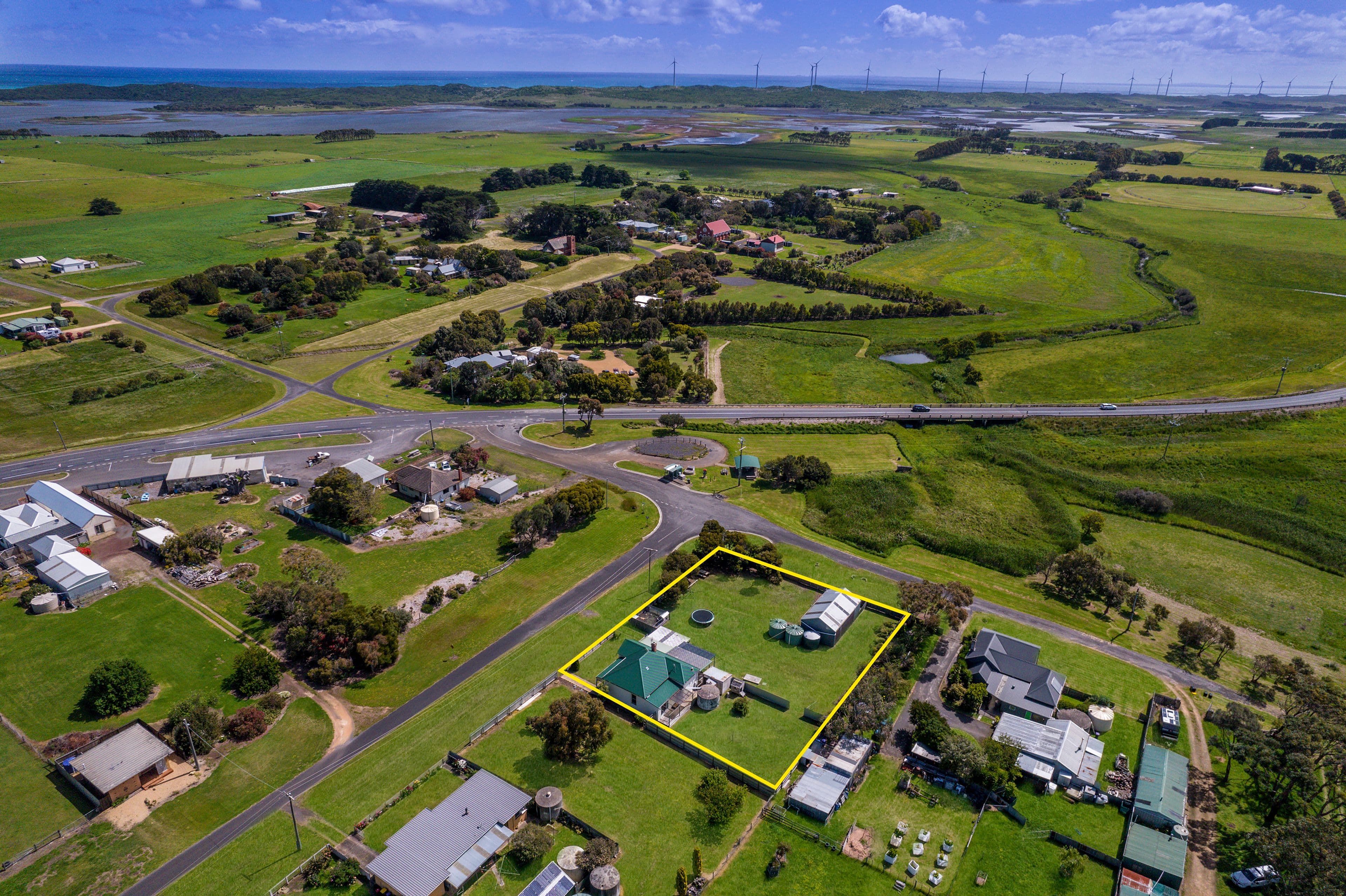 2 Lindsay Street, Yambuk VIC 3285, Yambuk - Thumbnail 2
