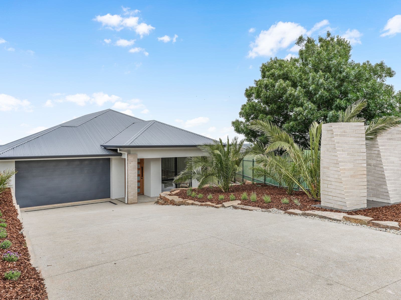 4 Olivia Court, Blakeview - Image 1