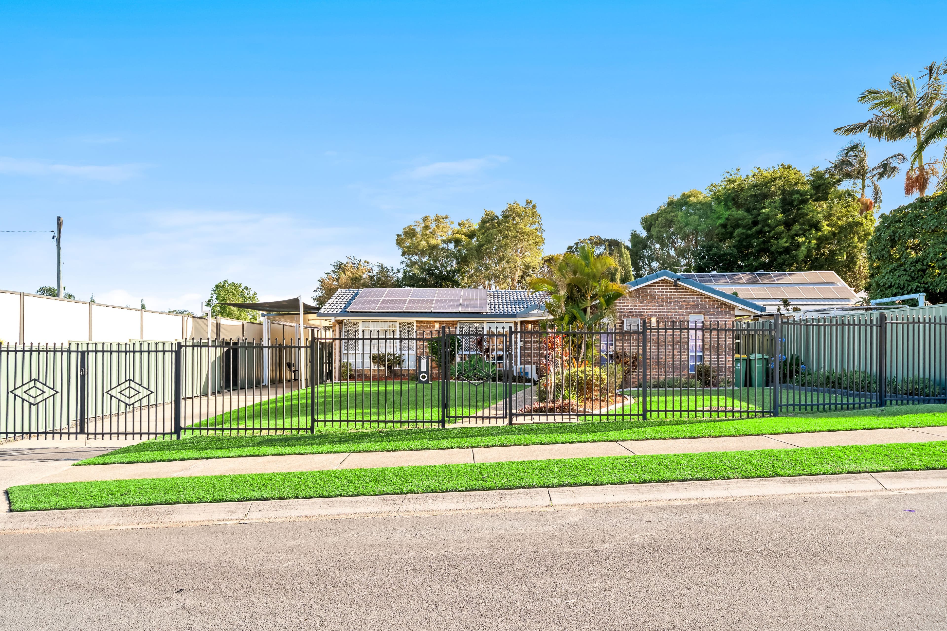 32 Lorna Street, Browns Plains QLD 4118, Browns Plains - Thumbnail 2