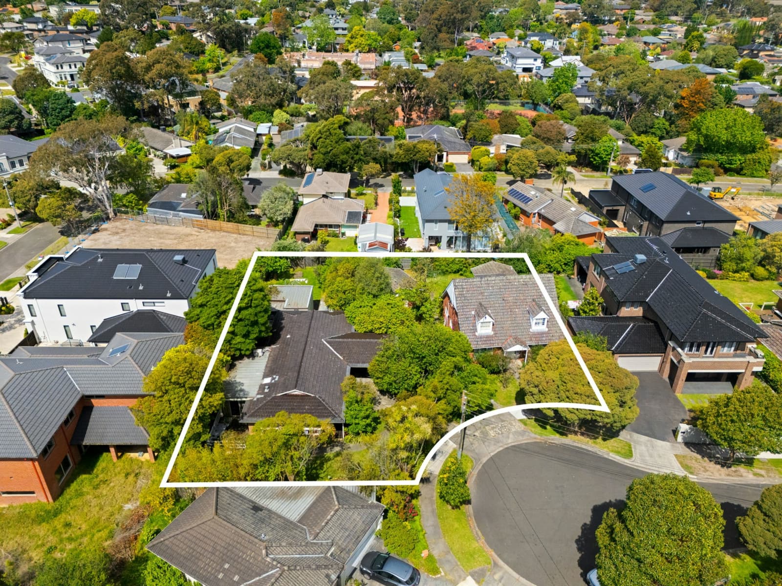 5-6 Hilda Court,Mount Waverley, Mount Waverley - Thumbnail 2