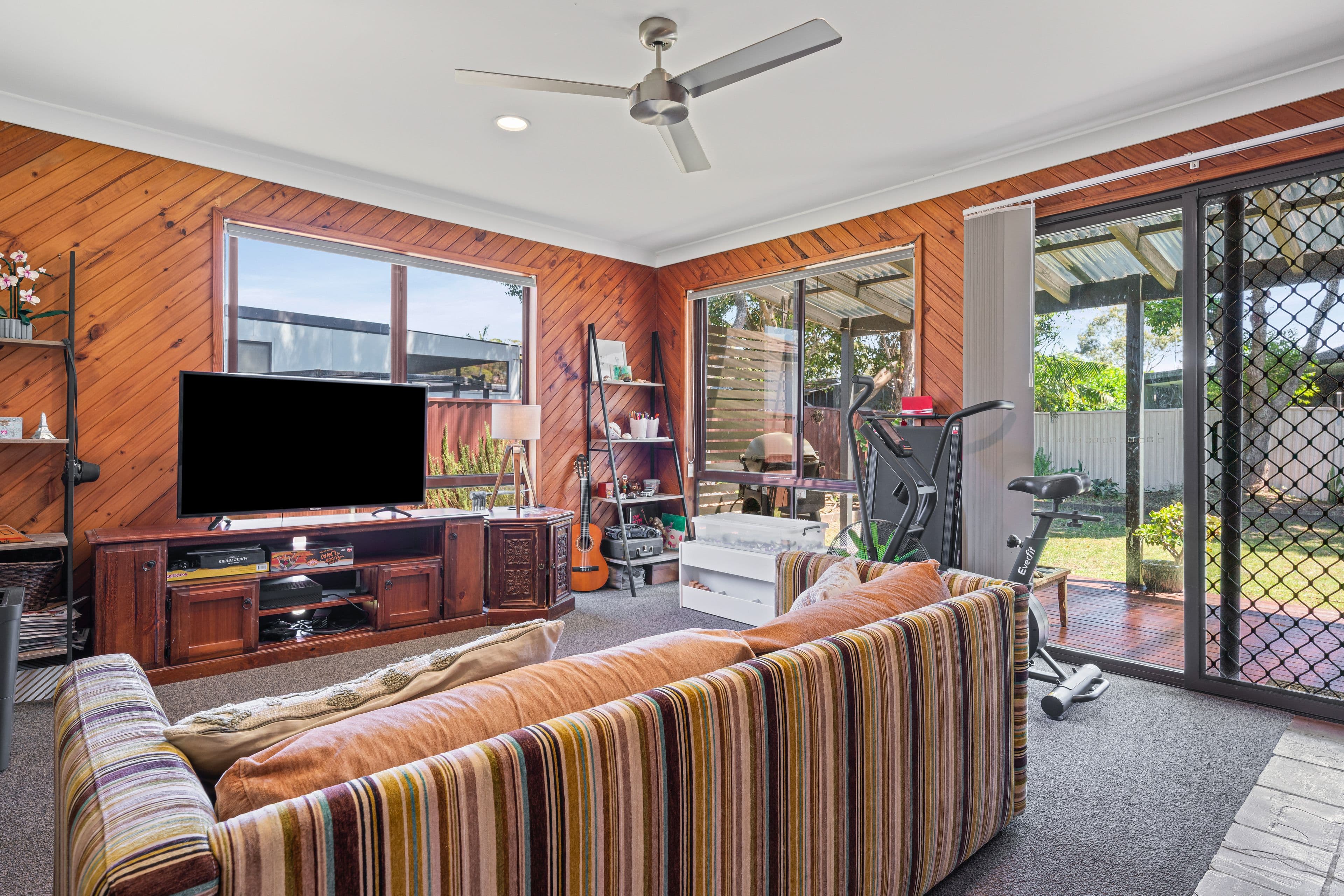 33 Emerald Place, Berkeley Vale NSW 2261, Berkeley Vale - Thumbnail 5