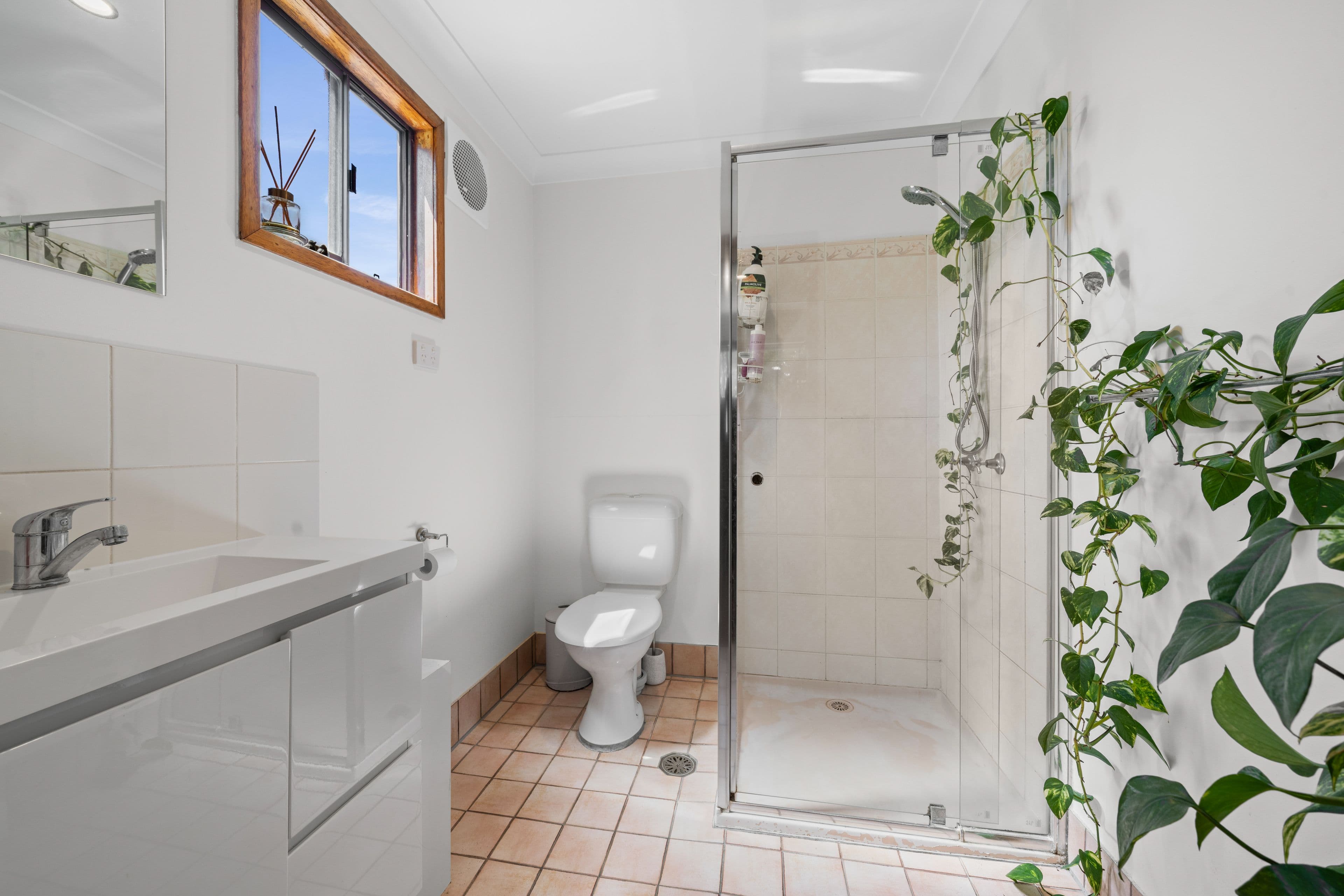 33 Emerald Place, Berkeley Vale NSW 2261, Berkeley Vale - Thumbnail 7