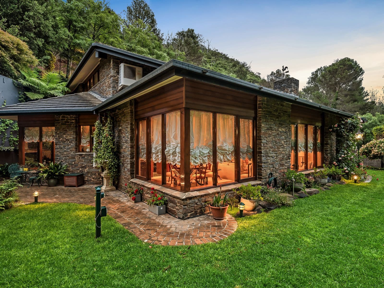 175 Waterfall Gully Road, Waterfall Gully - Thumbnail 2