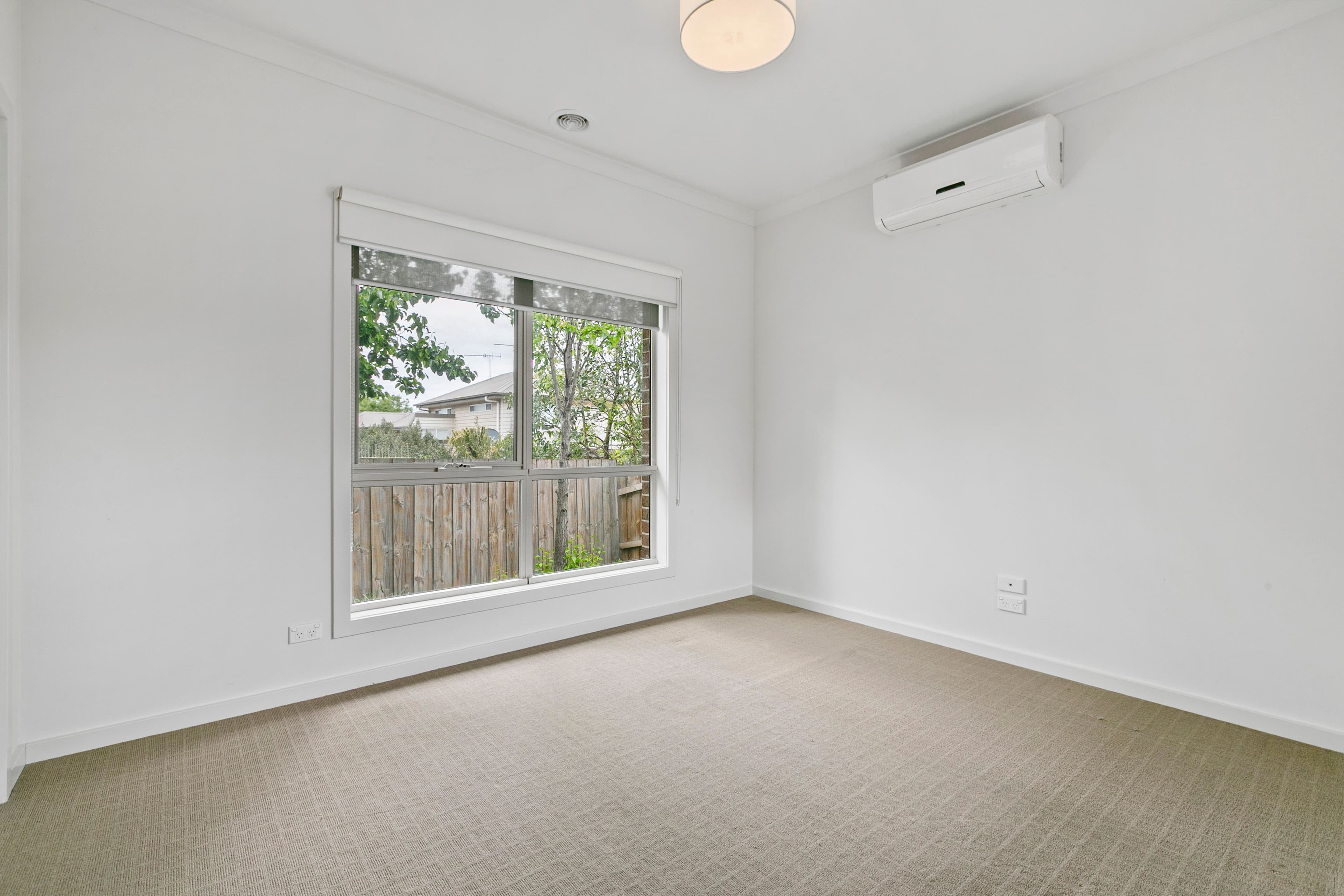 51 St Vigeons Road, Reservoir VIC 3073, Reservoir - Thumbnail 6