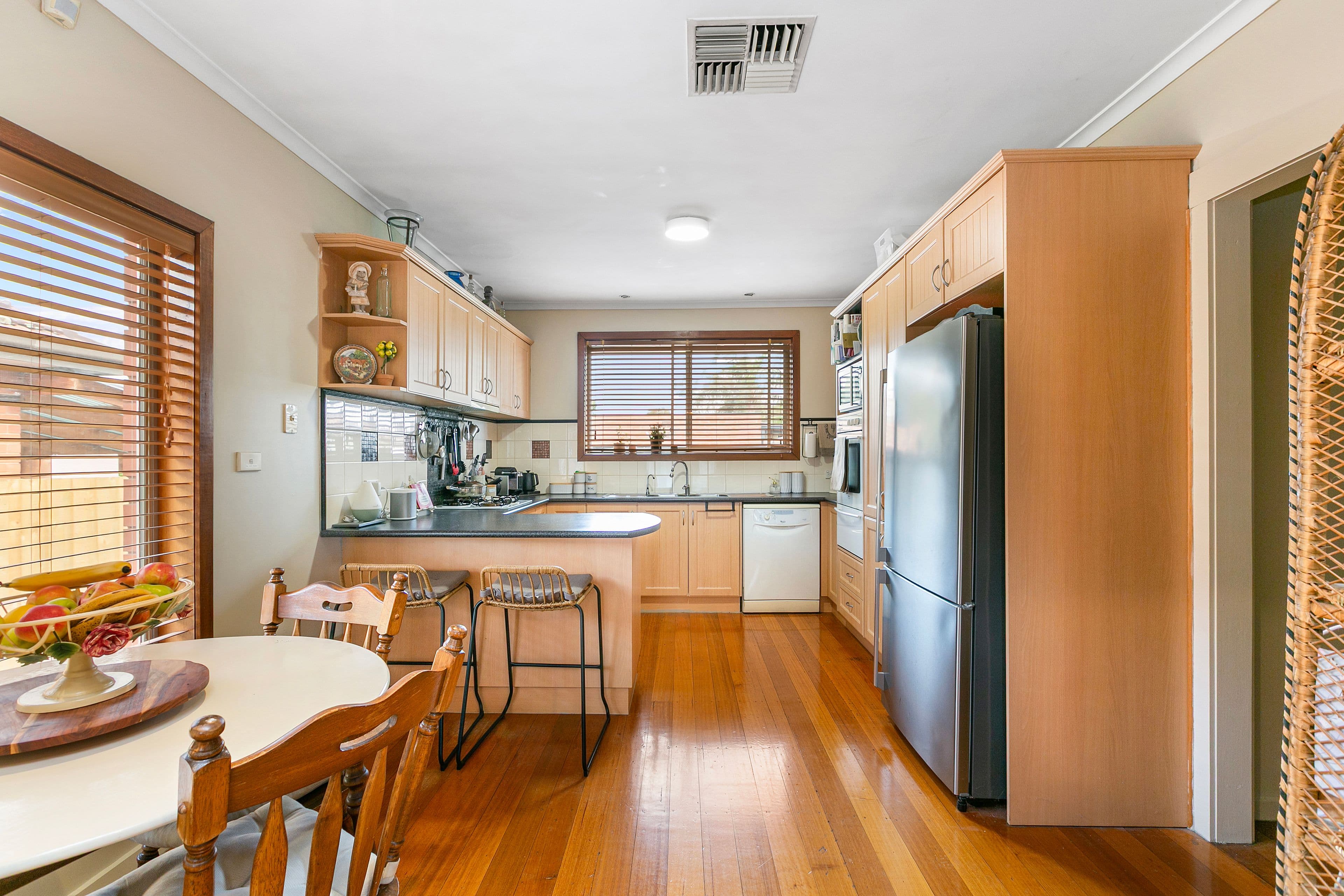 19 Keely Street, Reservoir VIC 3073, Reservoir - Thumbnail 6