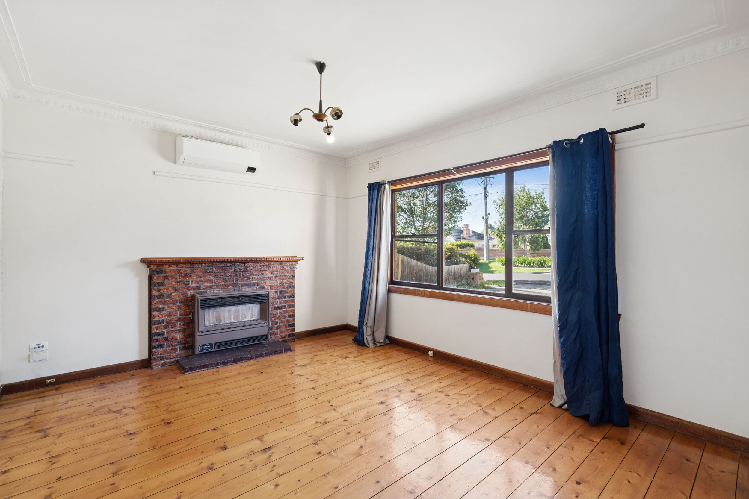 109 St Vigeons Road, Reservoir VIC 3073, Reservoir - Thumbnail 2