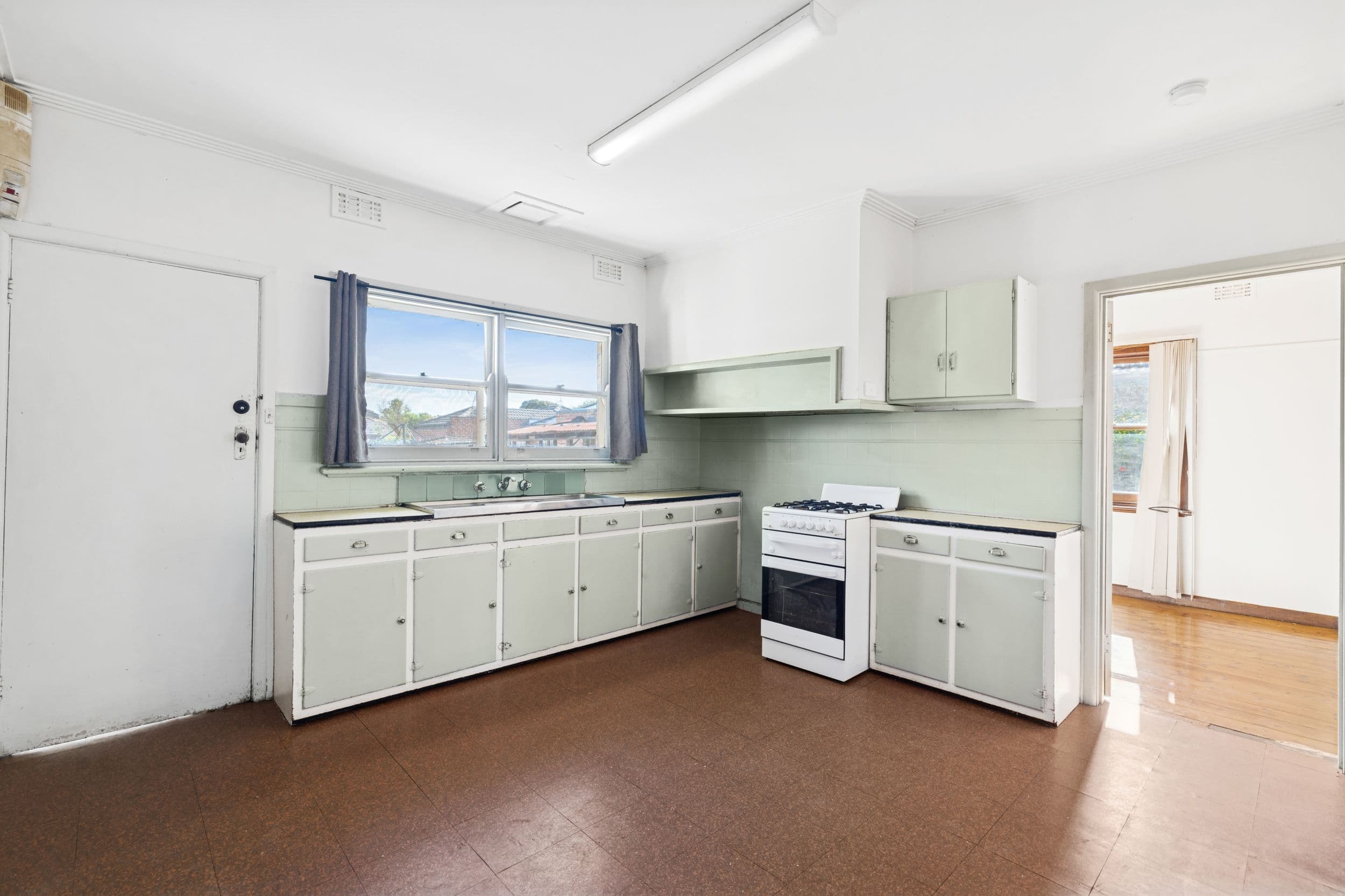 109 St Vigeons Road, Reservoir VIC 3073, Reservoir - Thumbnail 3