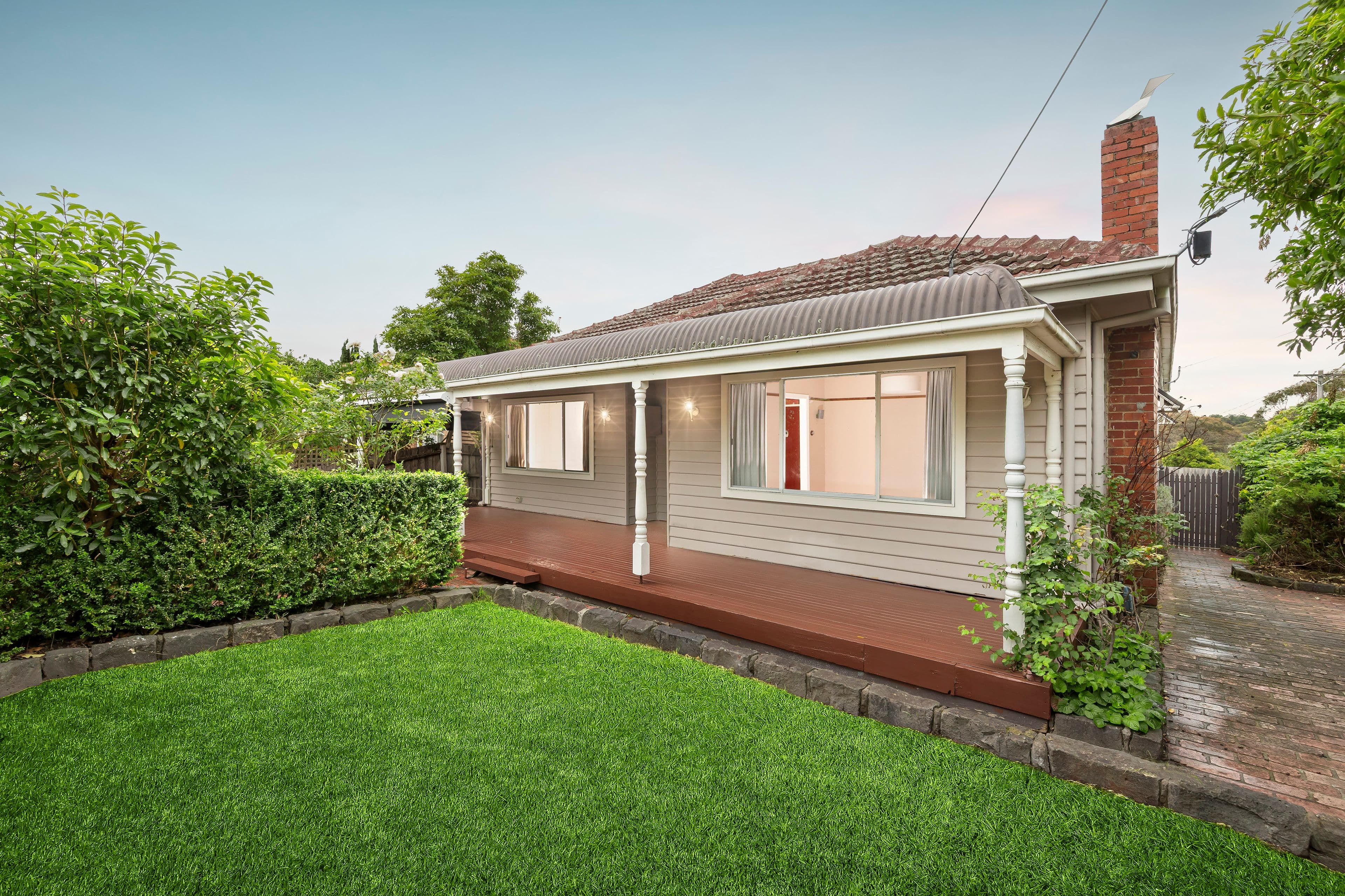 60 Braid Hill Road, Macleod VIC 3085, Macleod - Thumbnail 3
