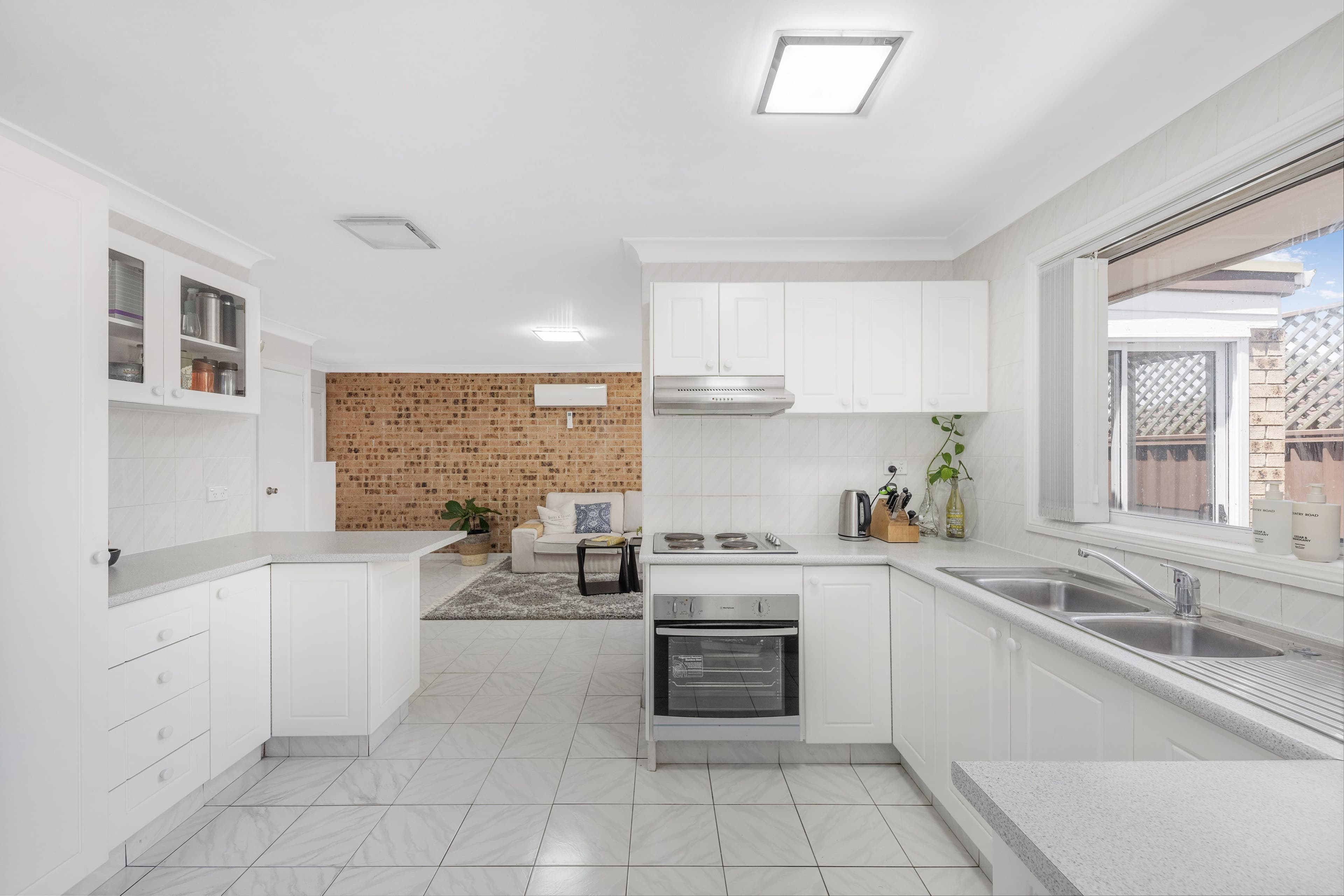 5 Wattle Street, Peakhurst - Thumbnail 4