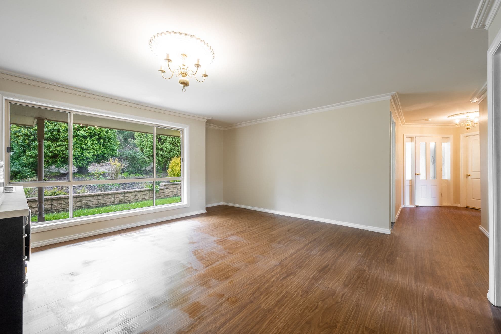 2 Vivienne Avenue, Mount Gambier SA 5290, Mount Gambier - Thumbnail 4