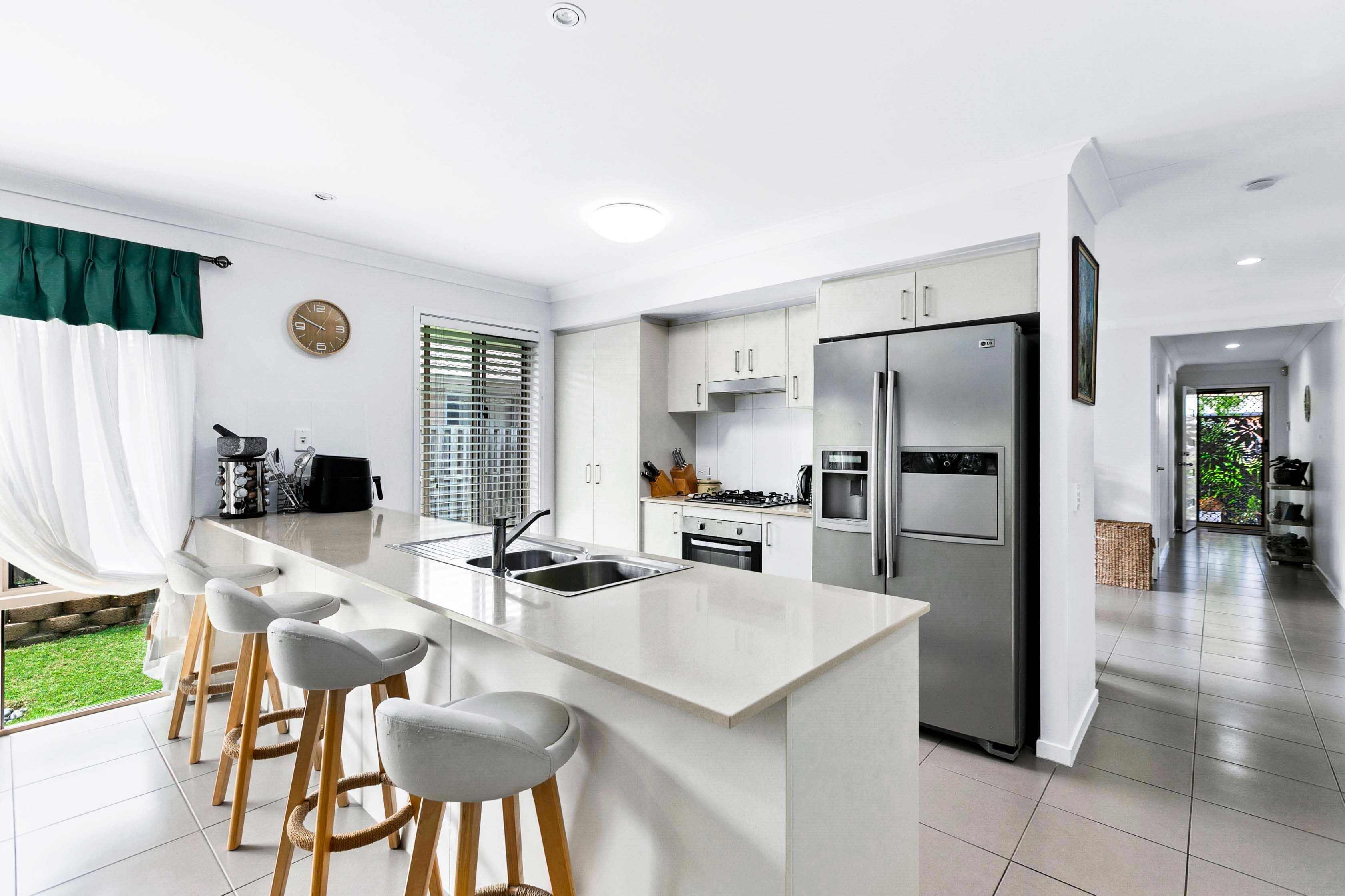 31 Oxley Circuit, Urraween QLD 4655, Urraween - Thumbnail 2