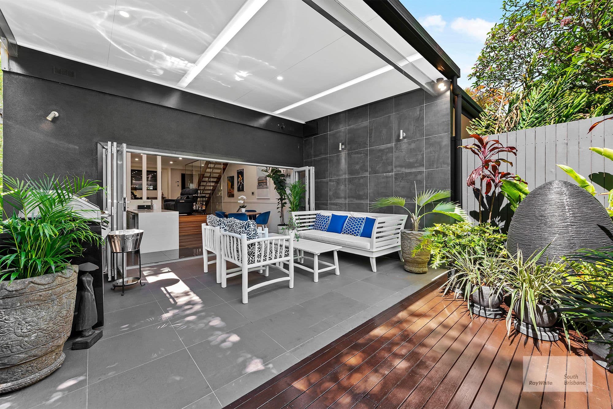 20 Baynes Street, Highgate Hill QLD 4101, Highgate Hill - Image 1