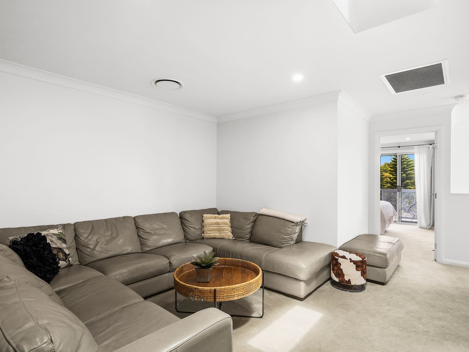 9 Harbour Boulevard, Shell Cove - Thumbnail 5