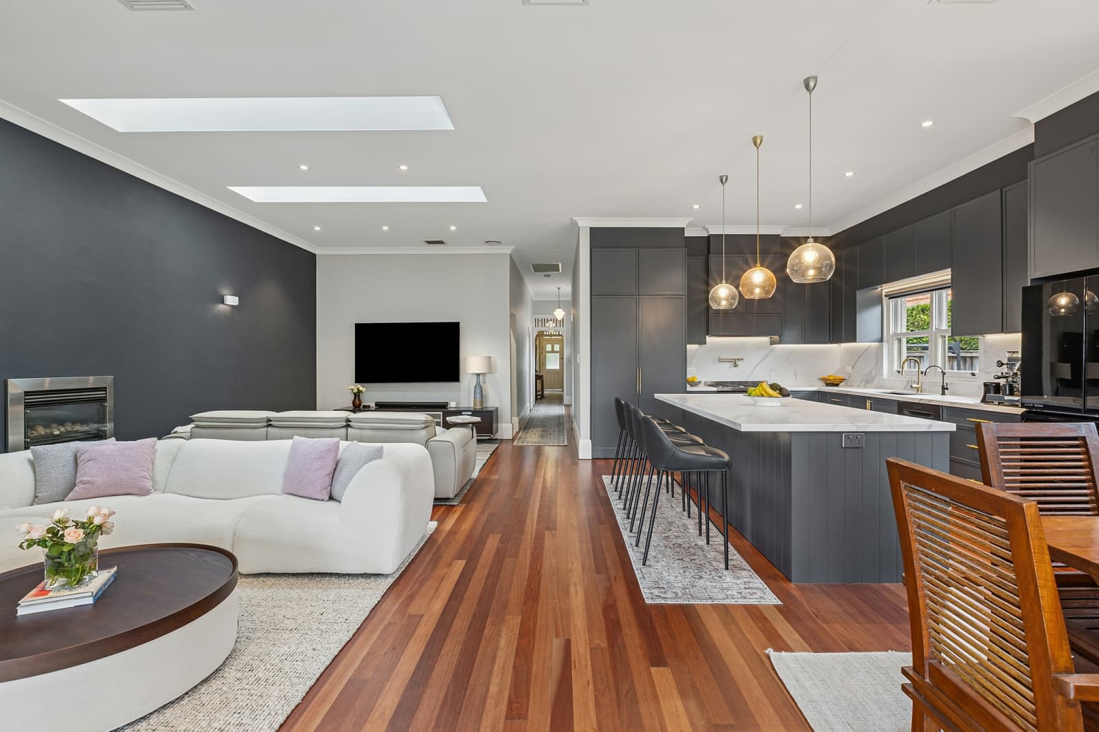 11 King Edward Street,Roseville, Roseville - Thumbnail 2